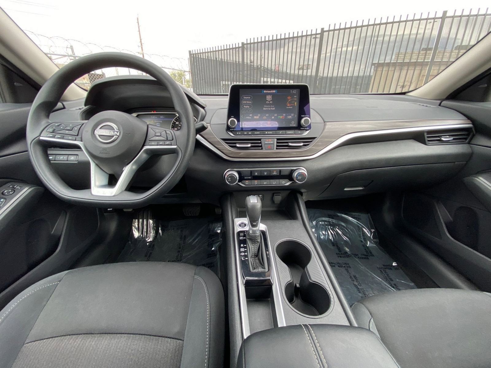 Thumbnail: 2025 Nissan Altima - 33