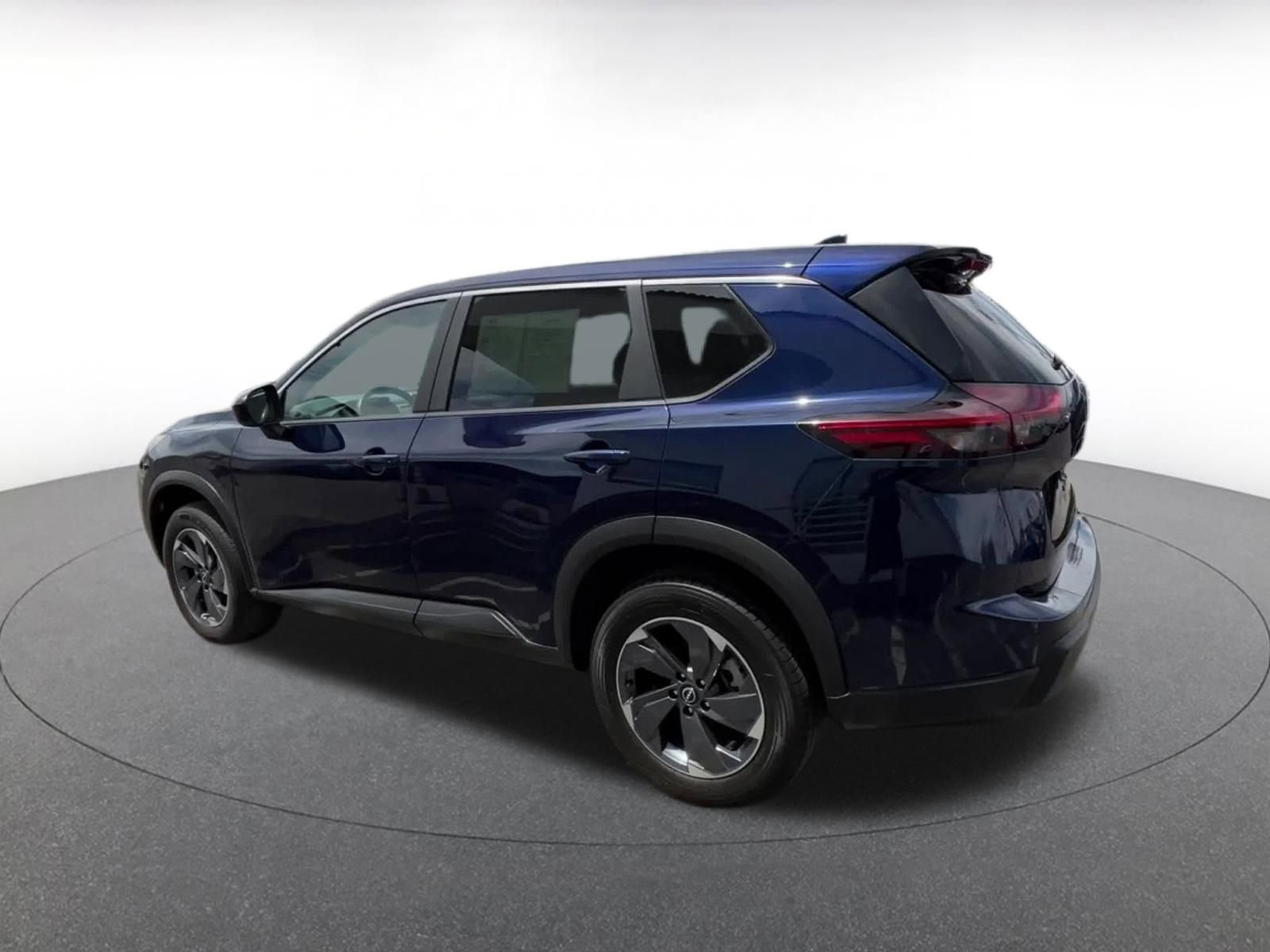 Thumbnail: 2025 Nissan Rogue - 10