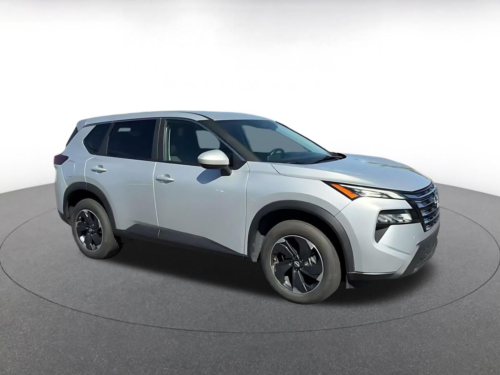 Thumbnail: 2025 Nissan Rogue - 2