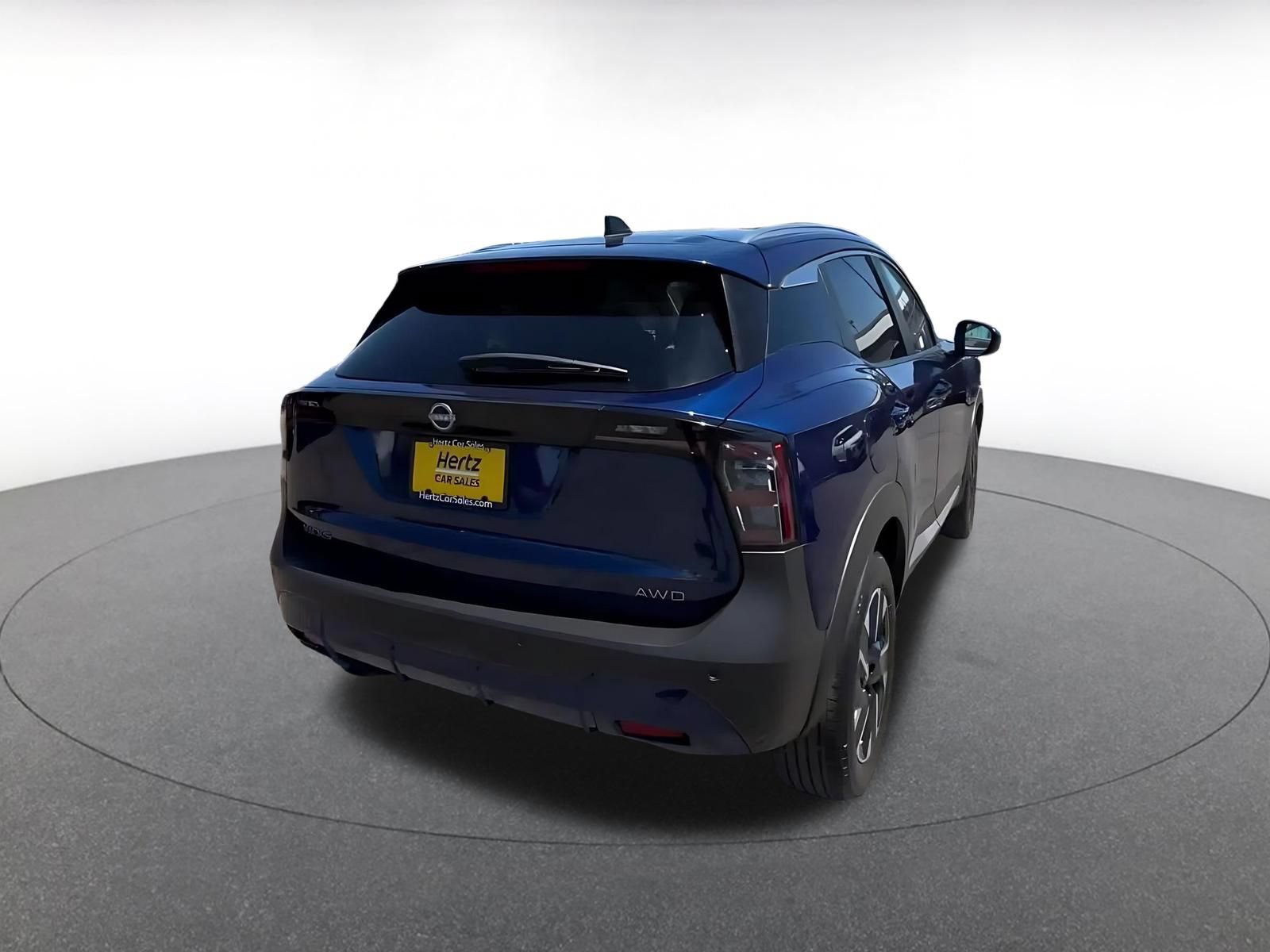 Thumbnail: 2026 Nissan Kicks - 14
