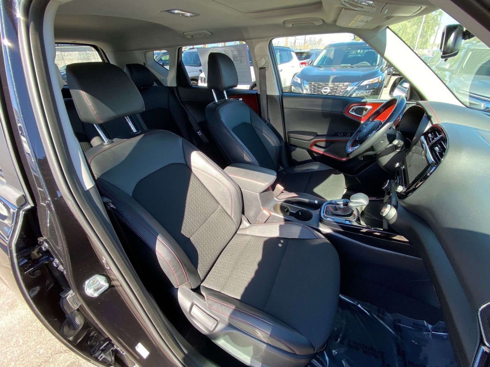 Thumbnail: 2023 Kia Soul - 27