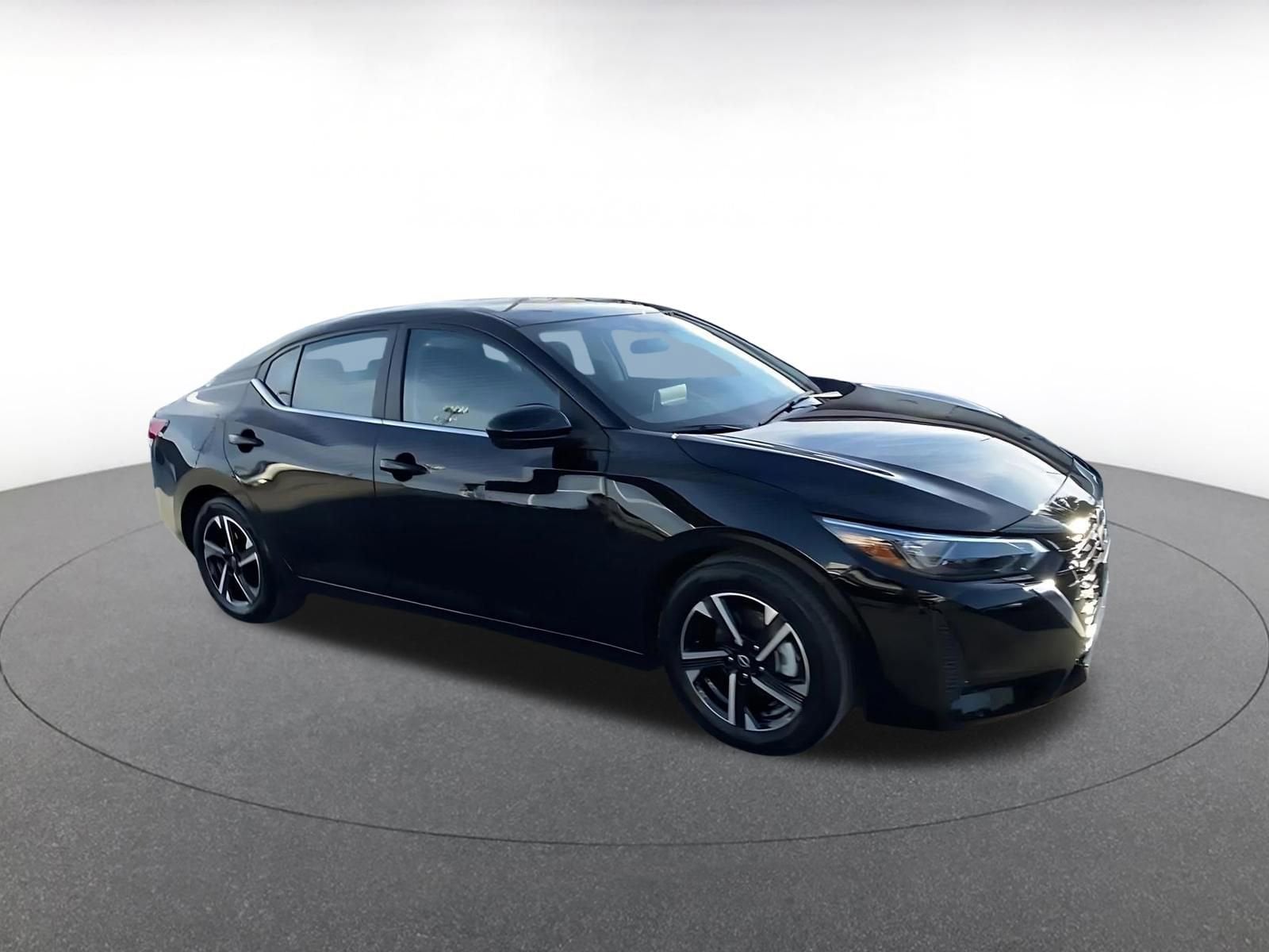 Thumbnail: 2025 Nissan Sentra - 2