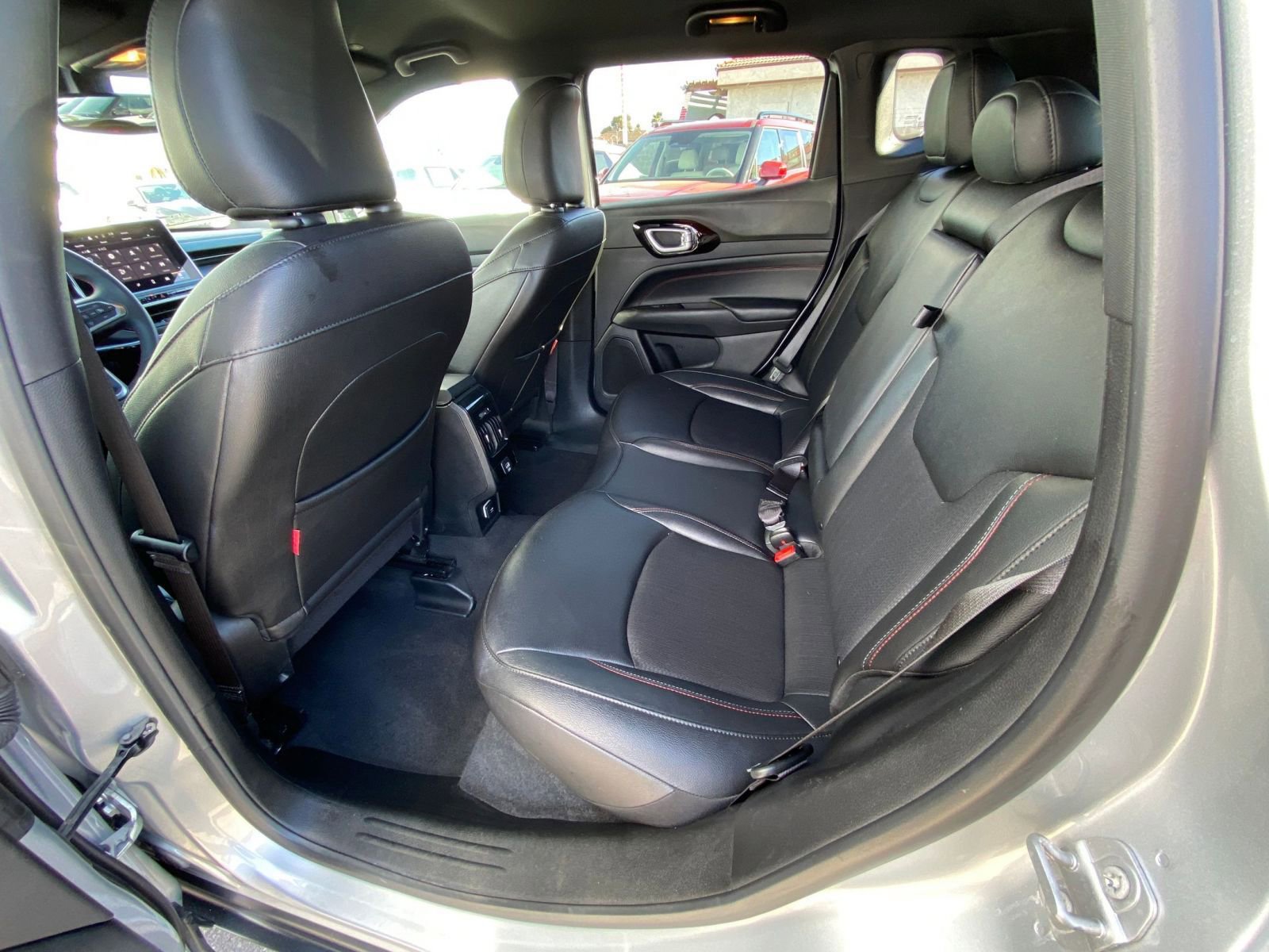 Thumbnail: 2025 Jeep Compass - 24