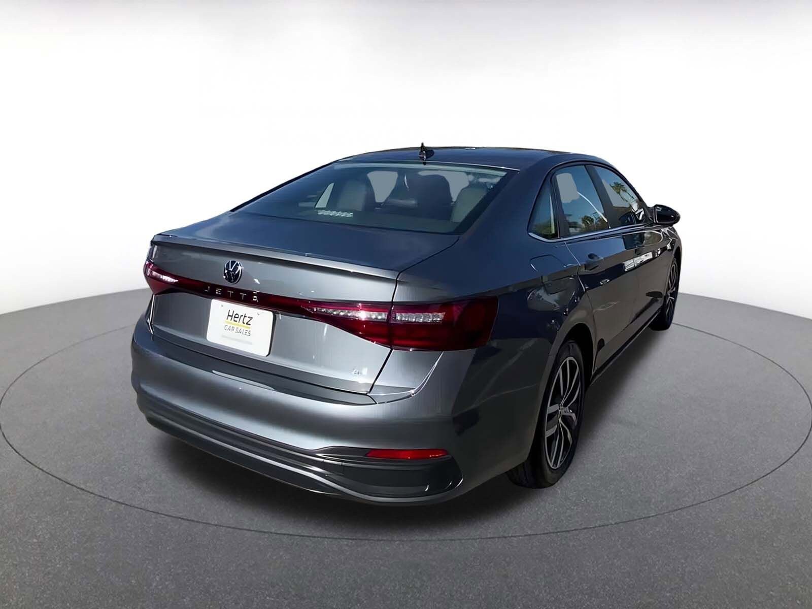 Thumbnail: 2025 Volkswagen Jetta - 14