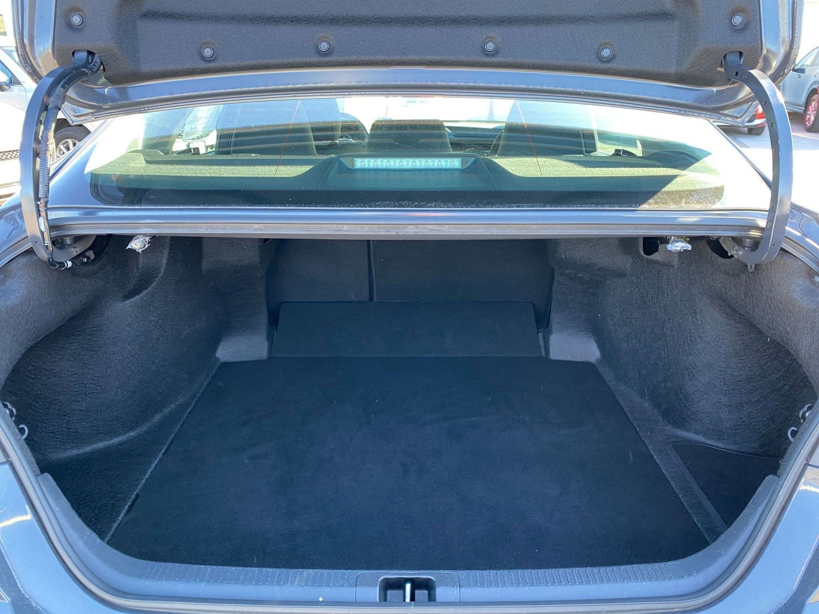 Thumbnail: 2025 Toyota Camry - 31