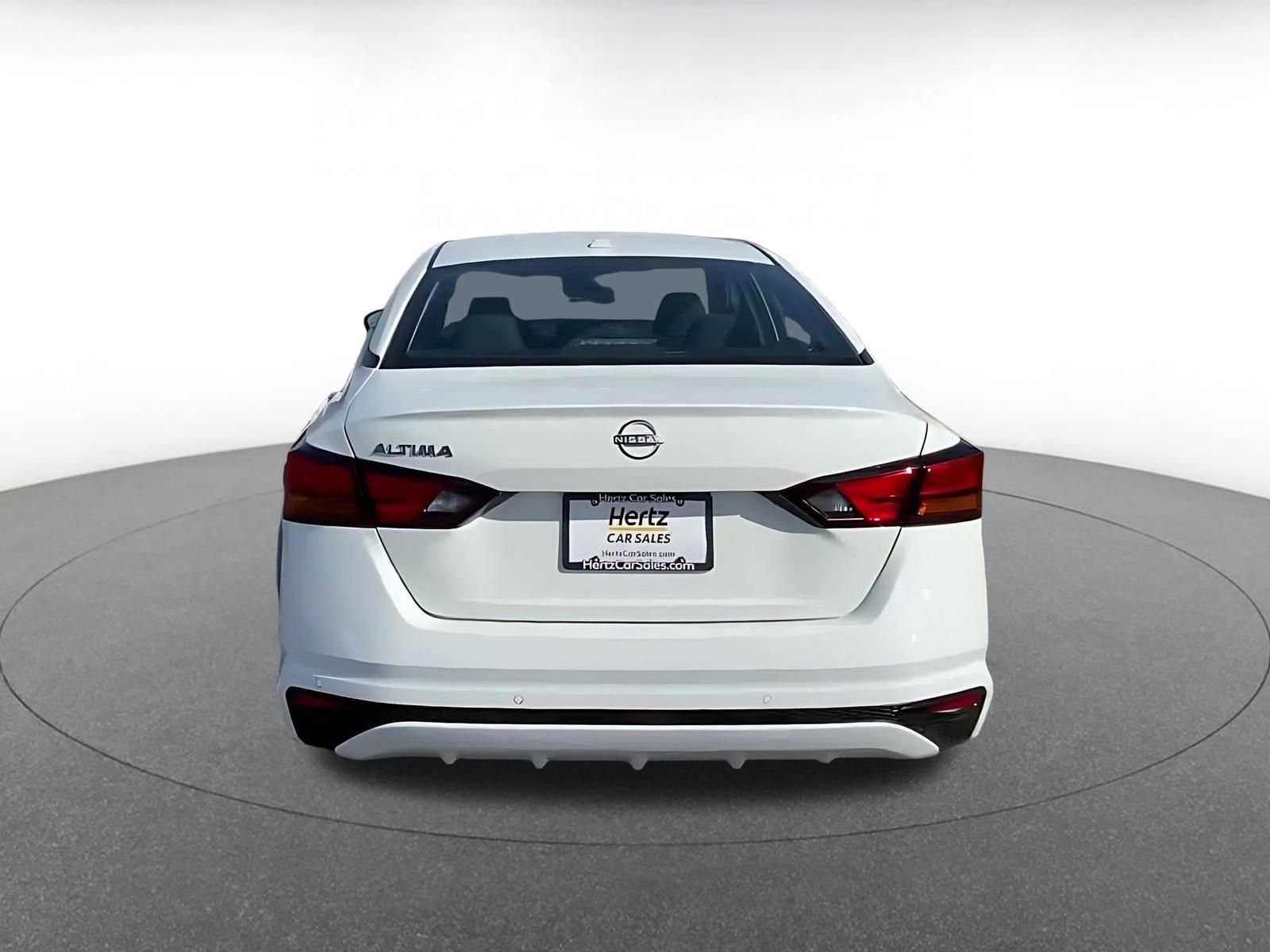 Thumbnail: 2025 Nissan Altima - 12