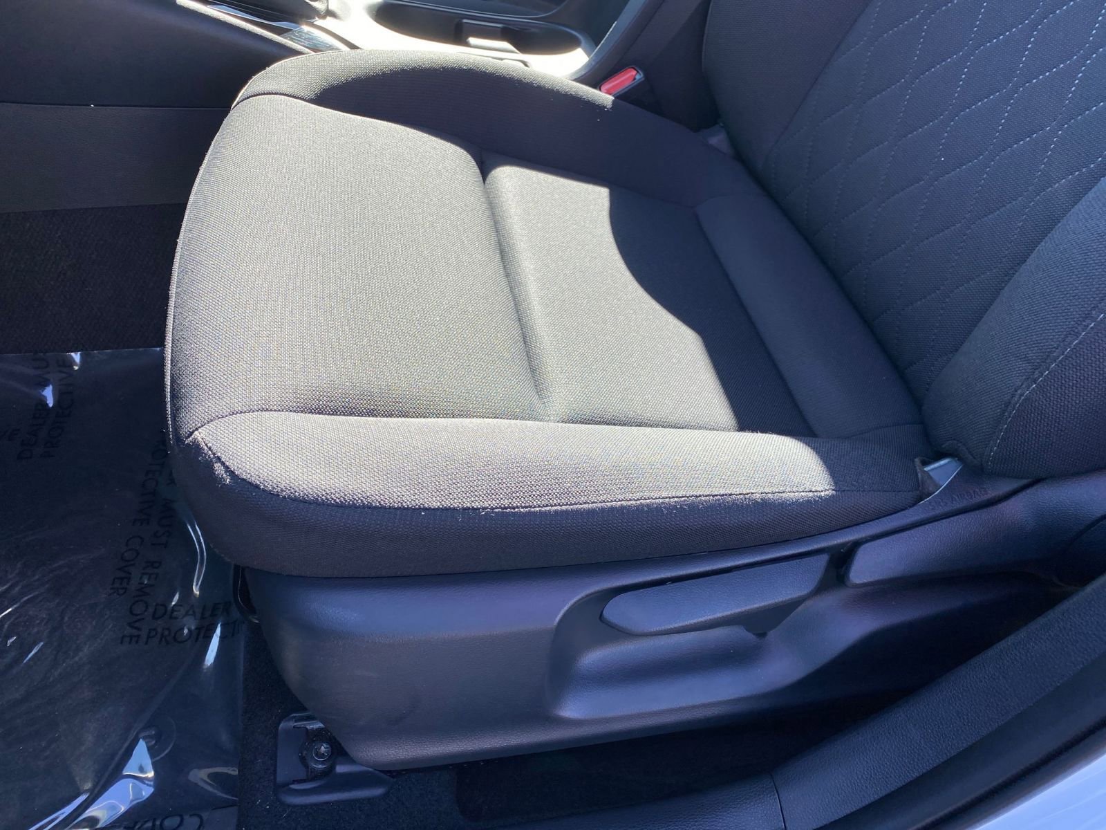 Thumbnail: 2025 Toyota Corolla - 23