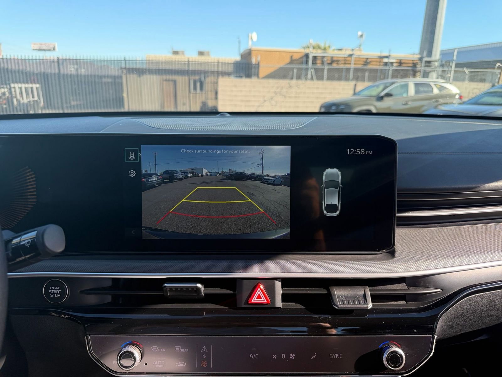 Thumbnail: 2025 Kia K5 - 17