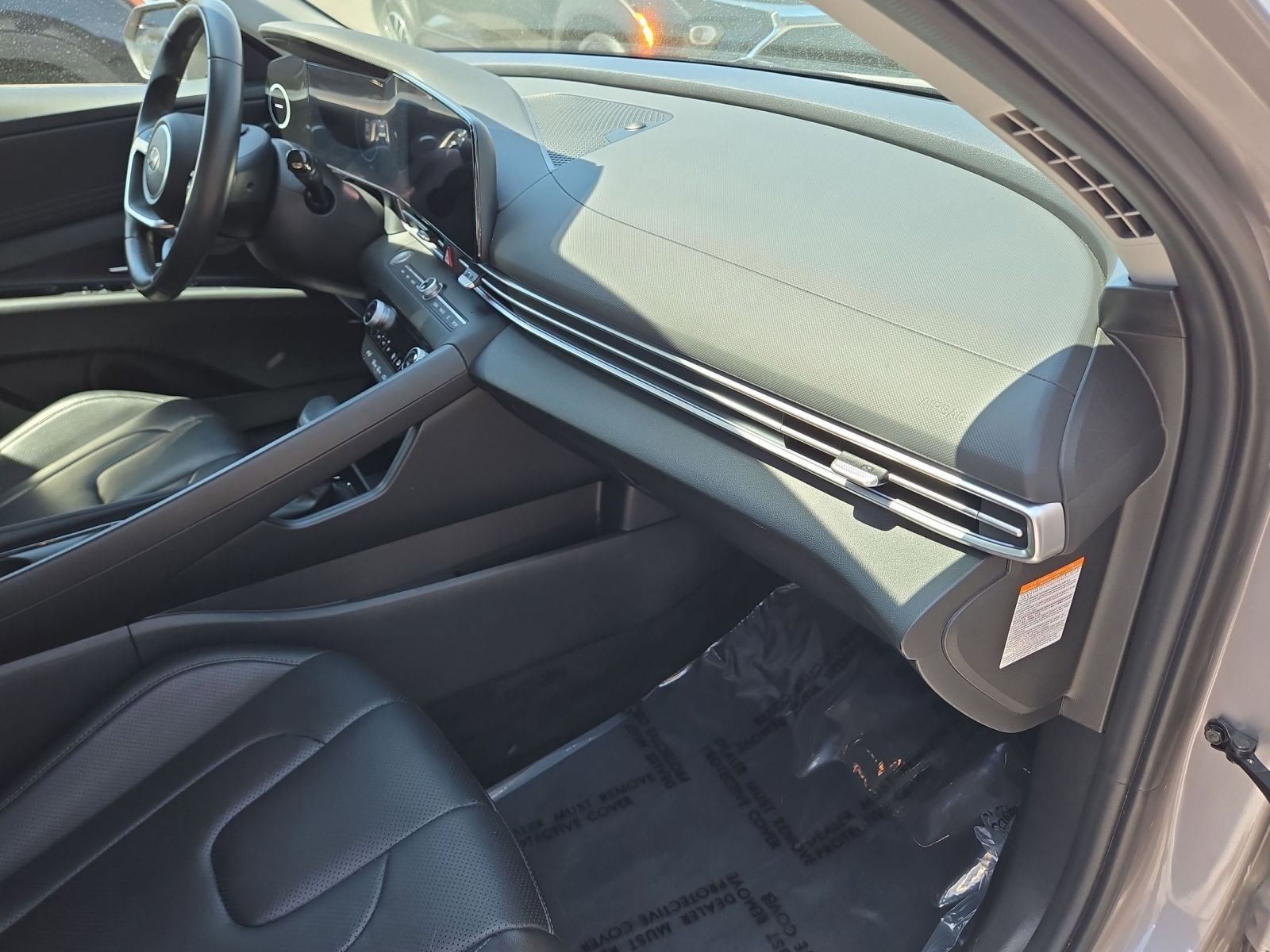 Thumbnail: 2025 Hyundai Elantra - 10