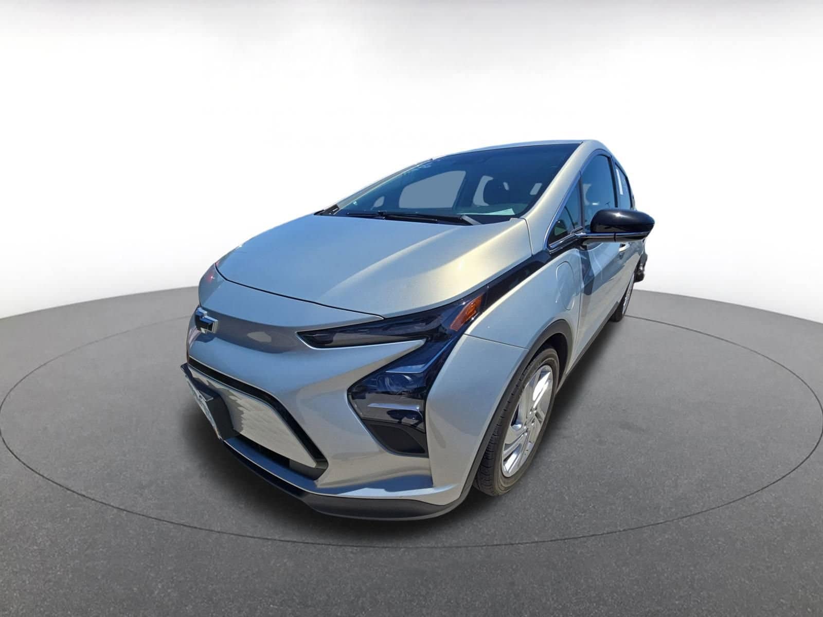 Thumbnail: 2023 Chevrolet Bolt EV - 6