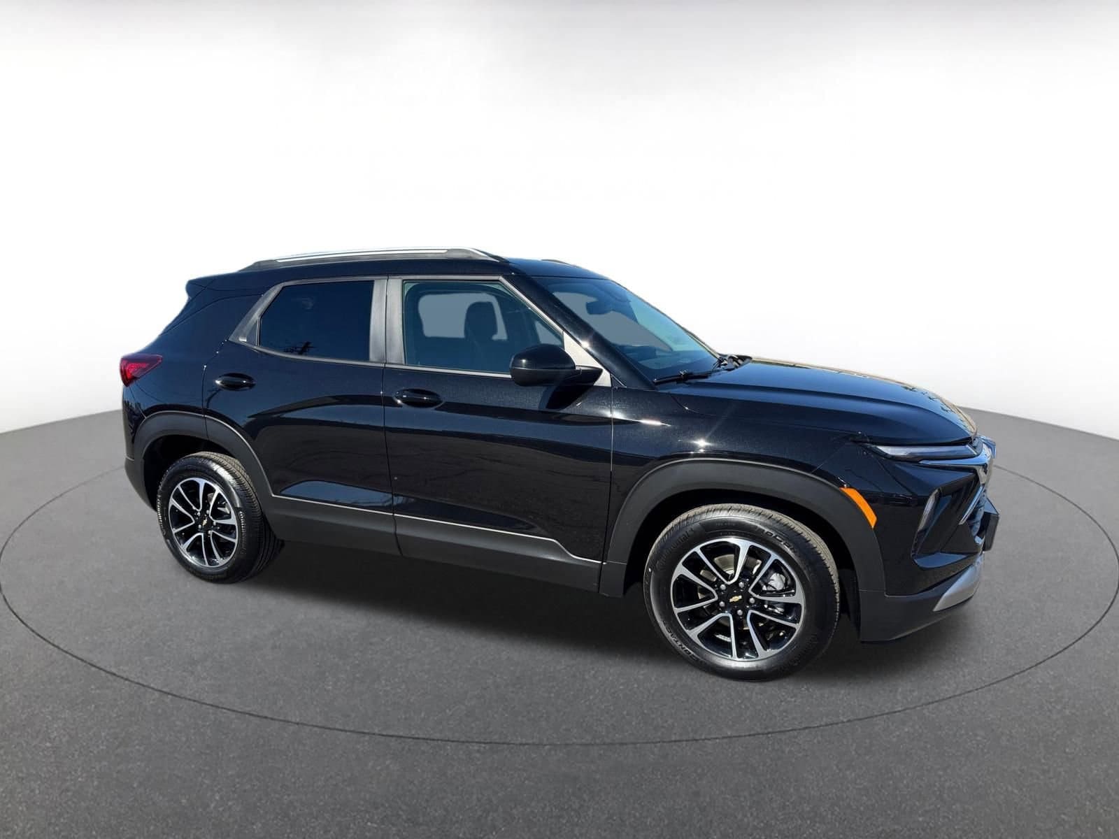 Thumbnail: 2025 Chevrolet TrailBlazer - 1