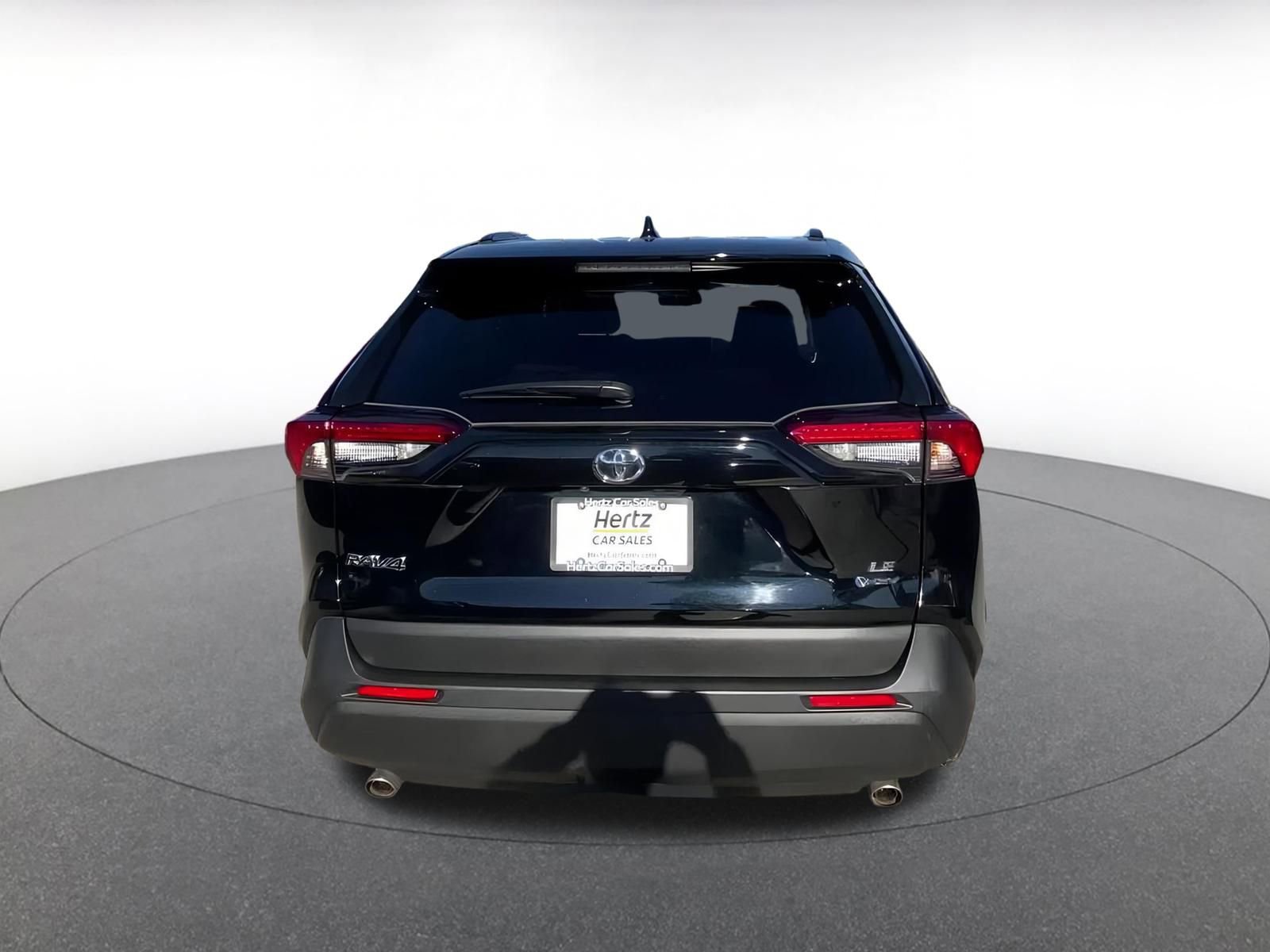 Thumbnail: 2025 Toyota RAV4 - 12