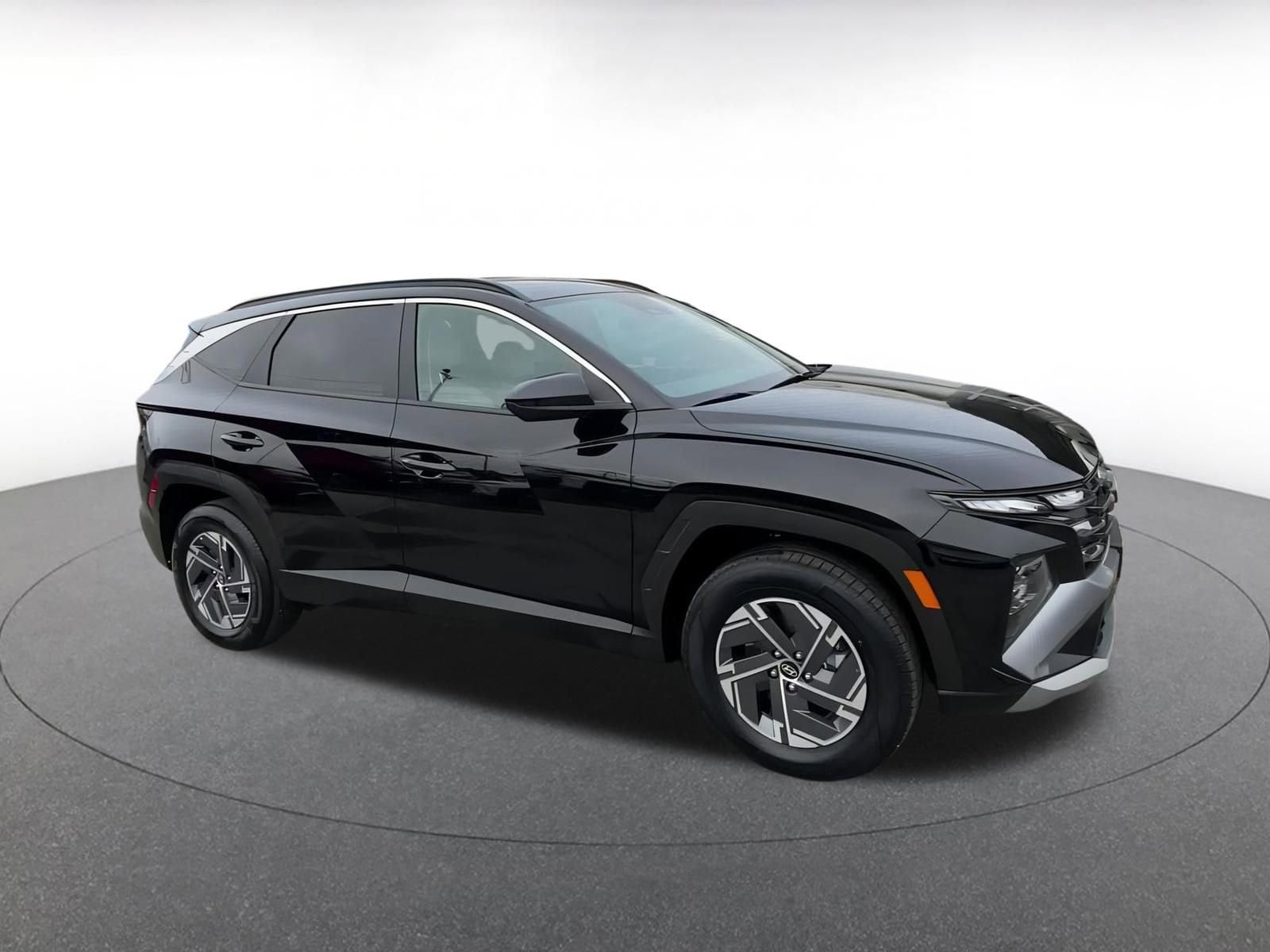 Thumbnail: 2025 Hyundai Tucson - 2