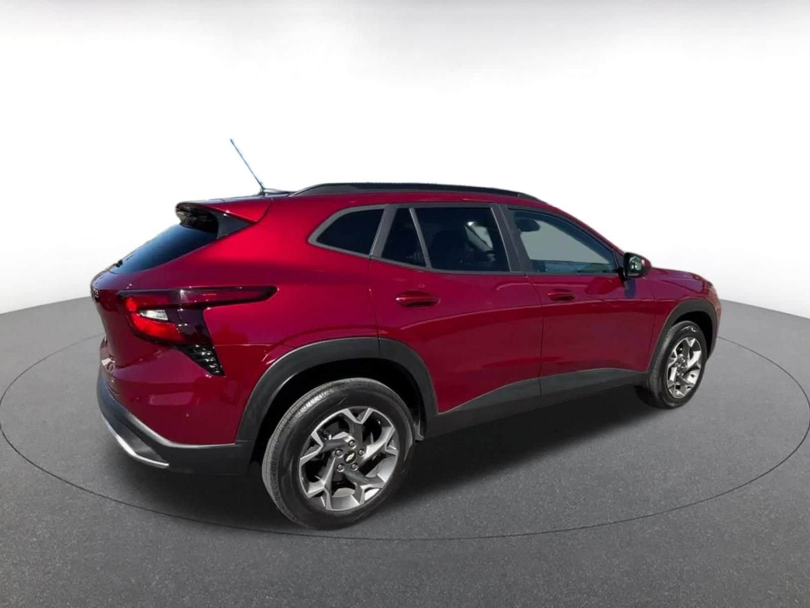 Thumbnail: 2025 Chevrolet Trax - 13