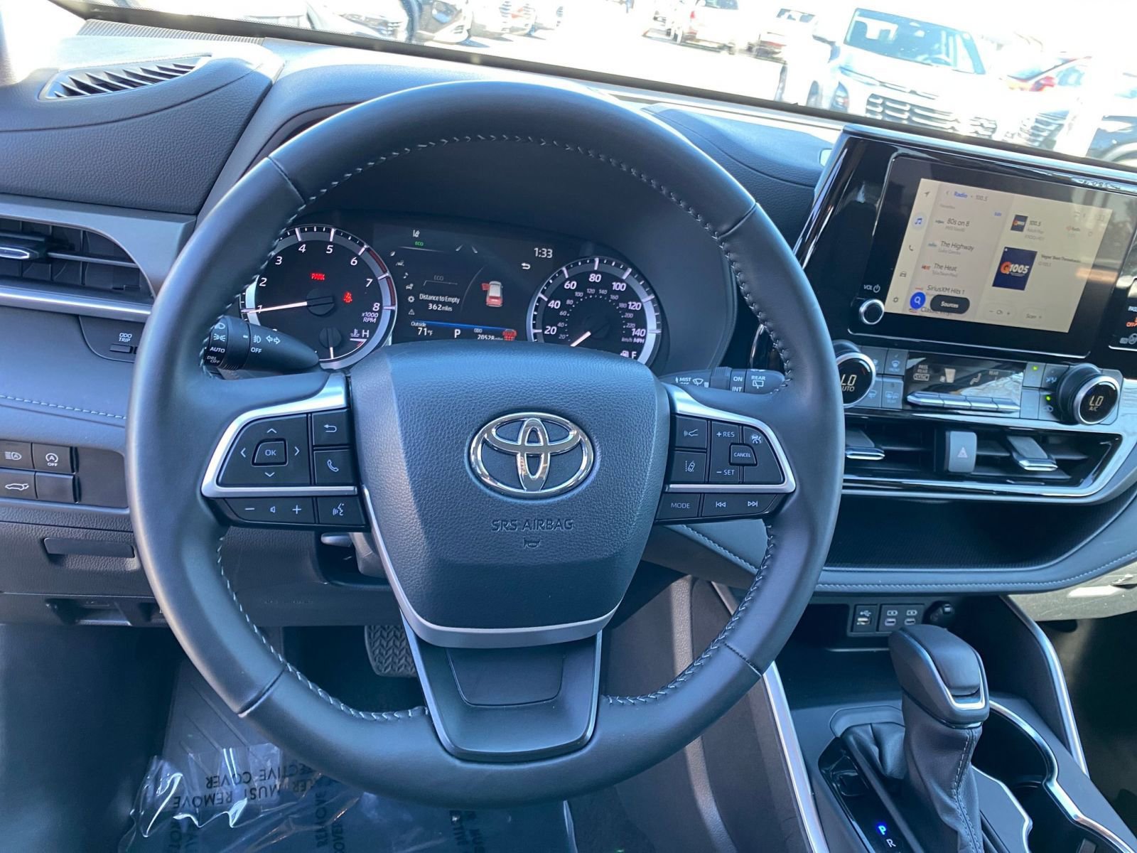 Thumbnail: 2025 Toyota Highlander - 29