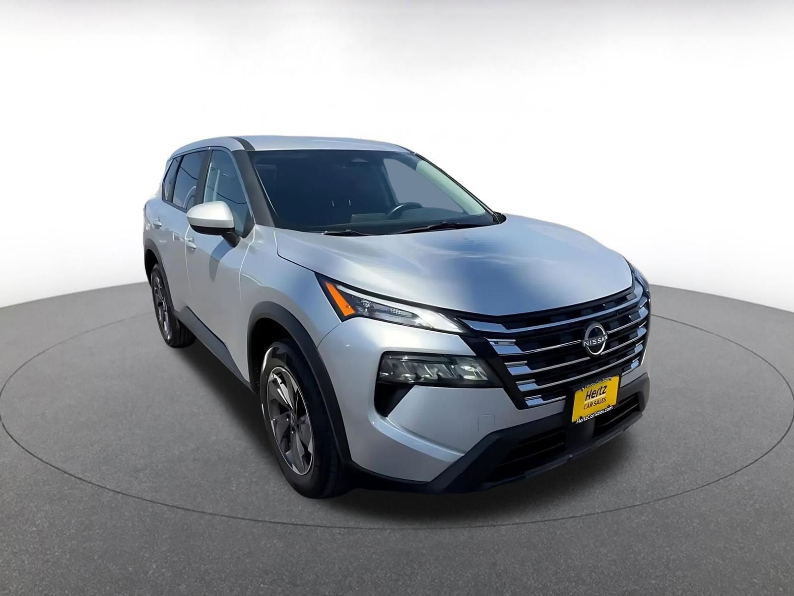 Thumbnail: 2025 Nissan Rogue - 3