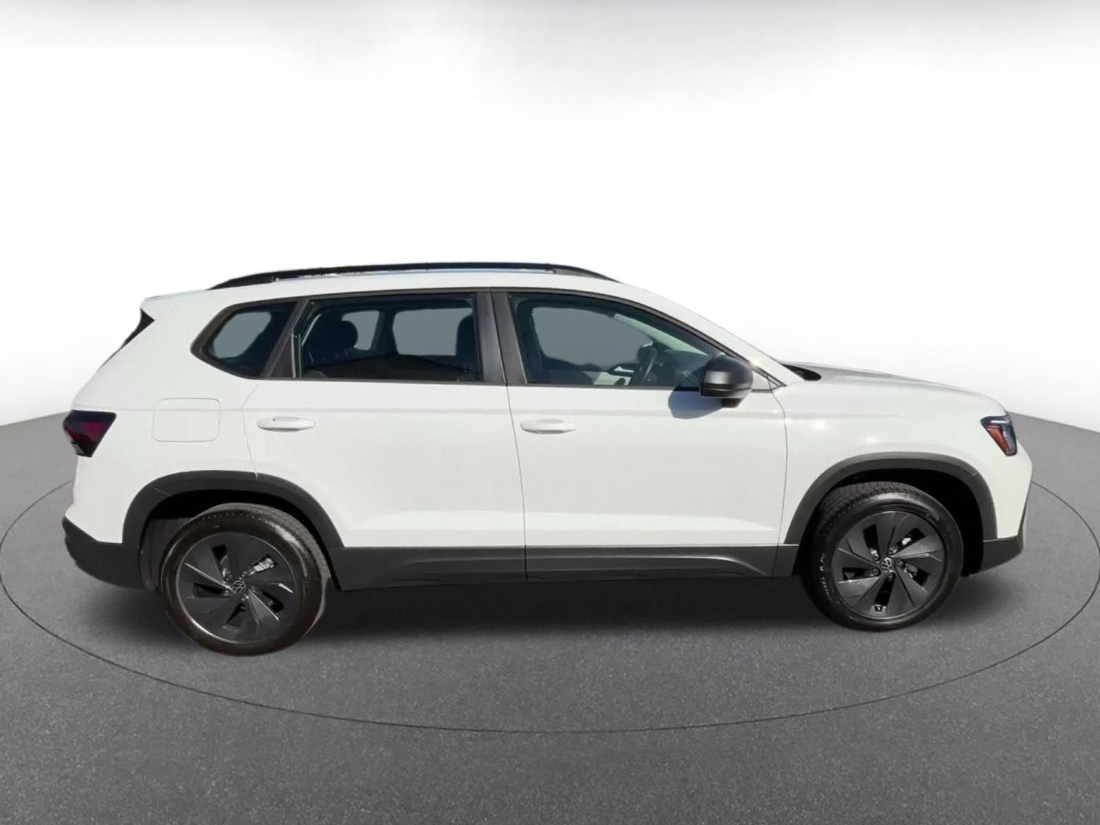 Thumbnail: 2026 Volkswagen Taos - 13
