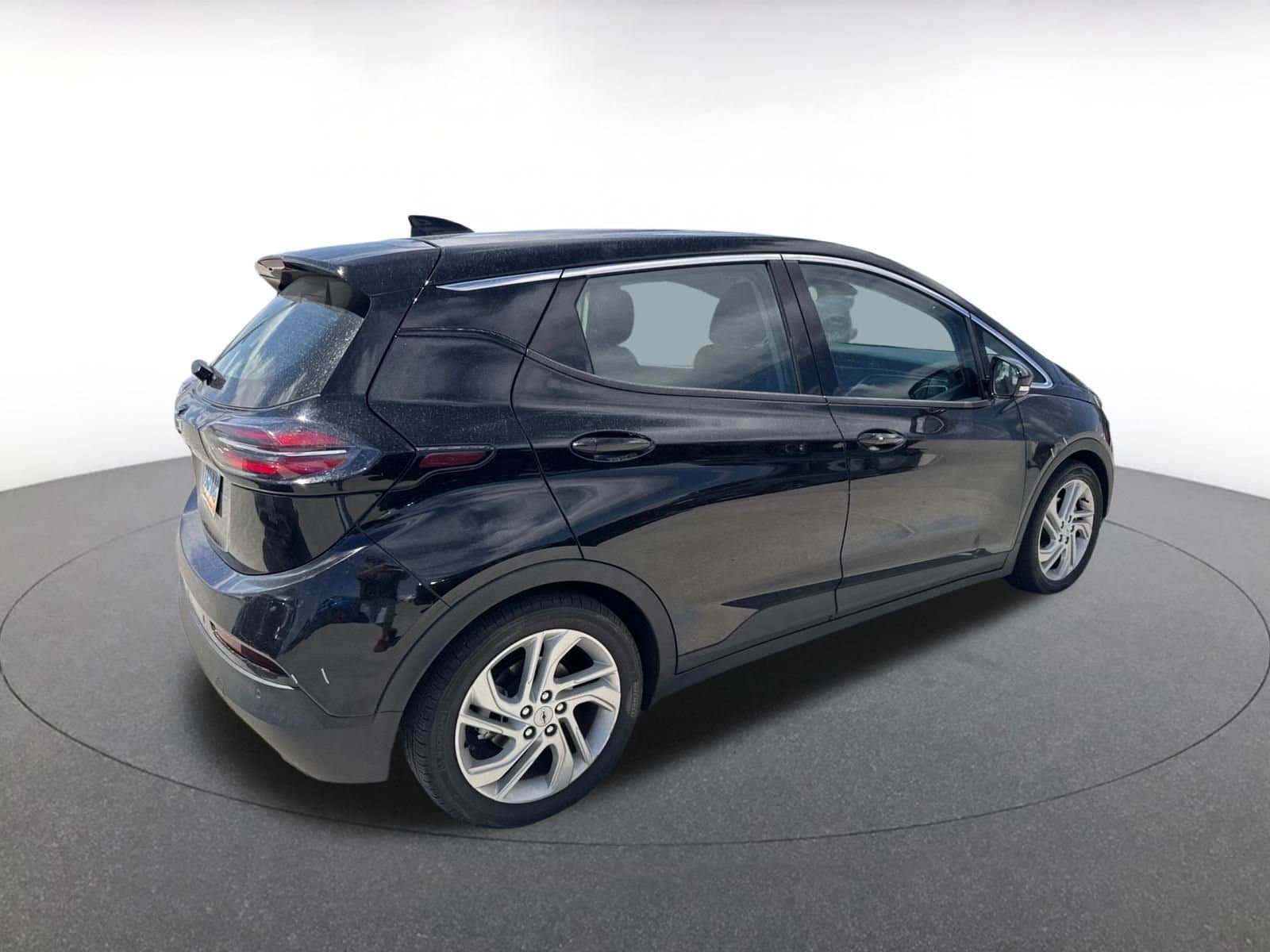 Thumbnail: 2023 Chevrolet Bolt EV - 6