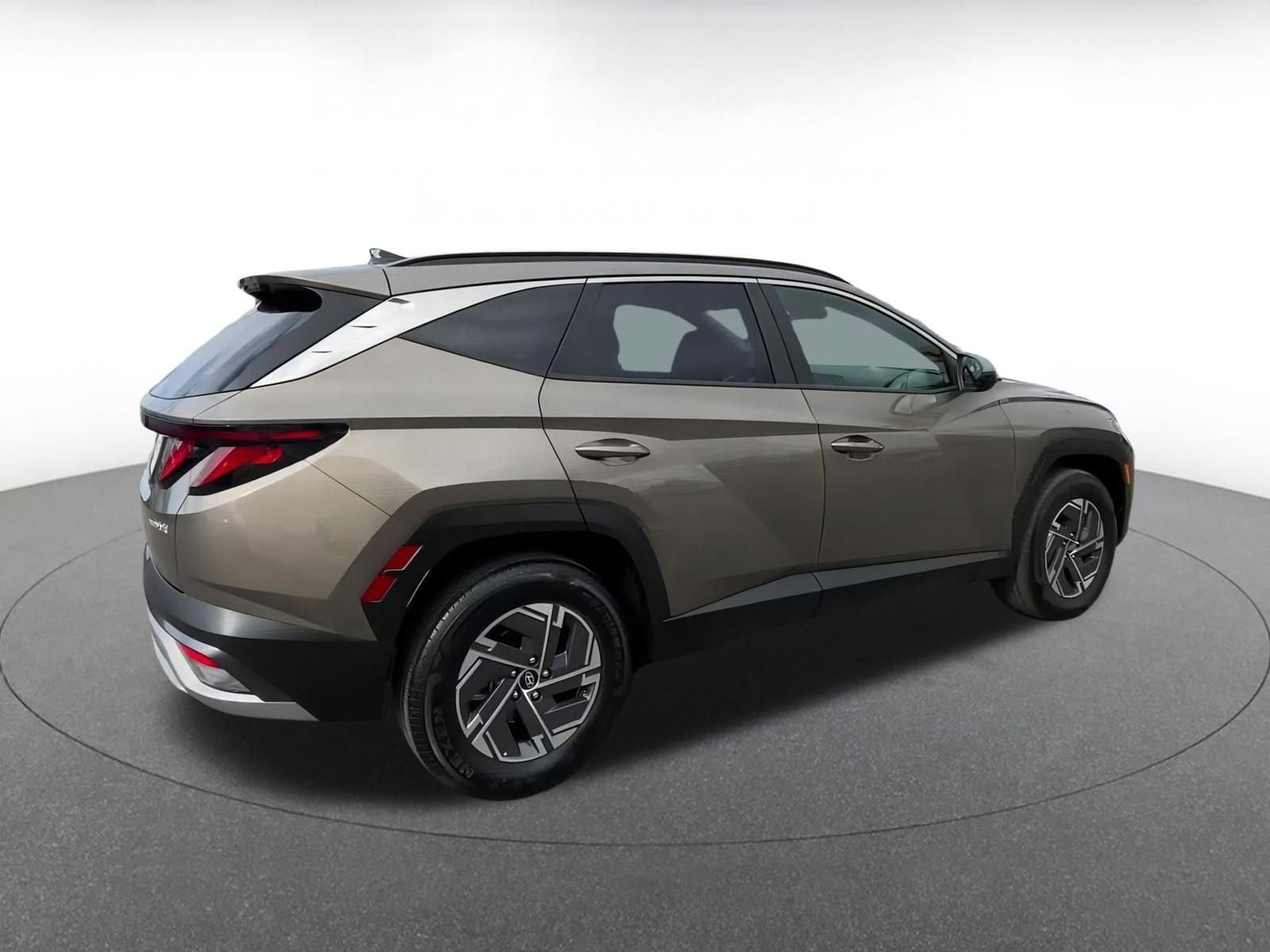 Thumbnail: 2025 Hyundai Tucson - 15