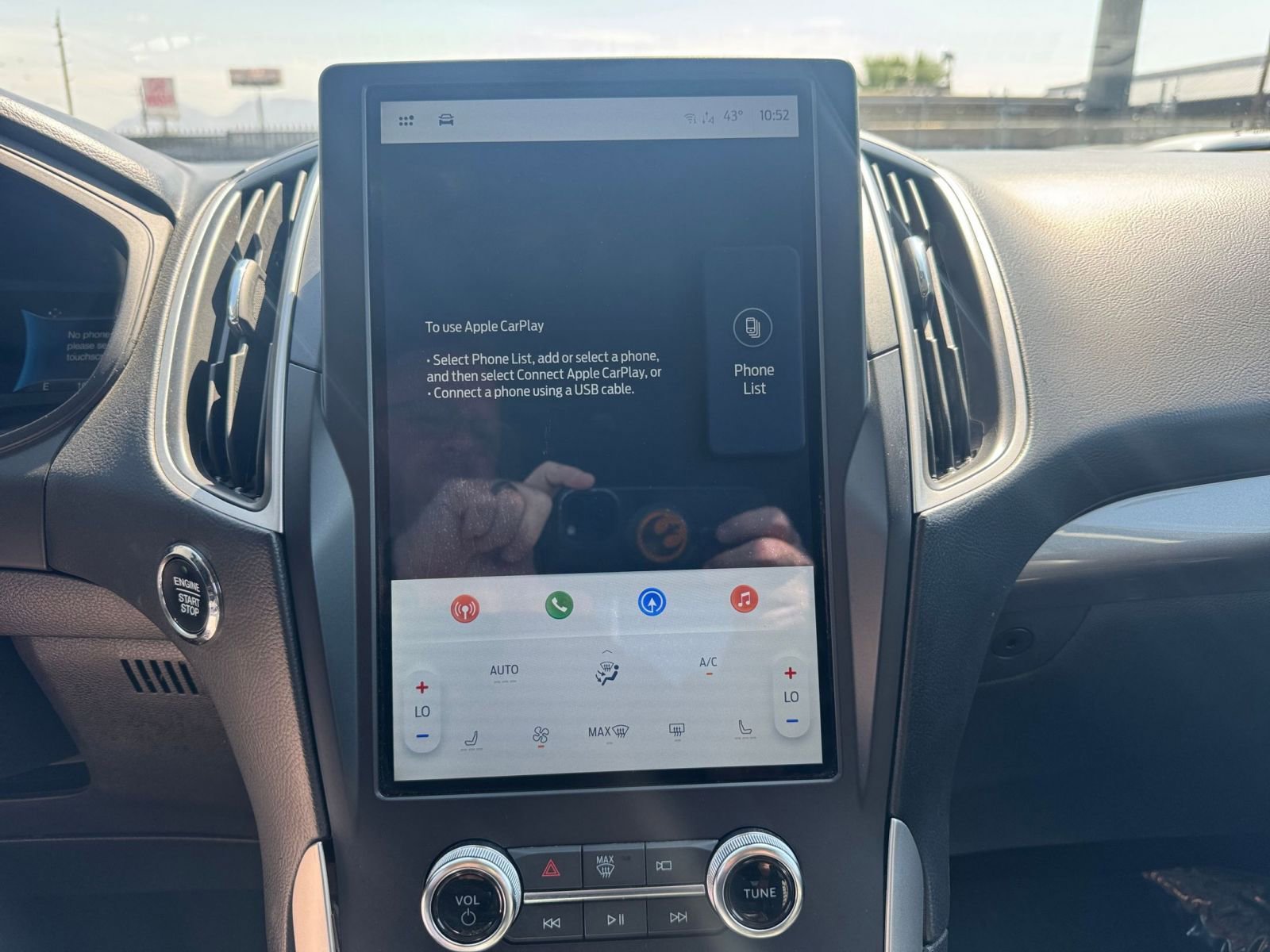 Thumbnail: 2024 Ford Edge - 18