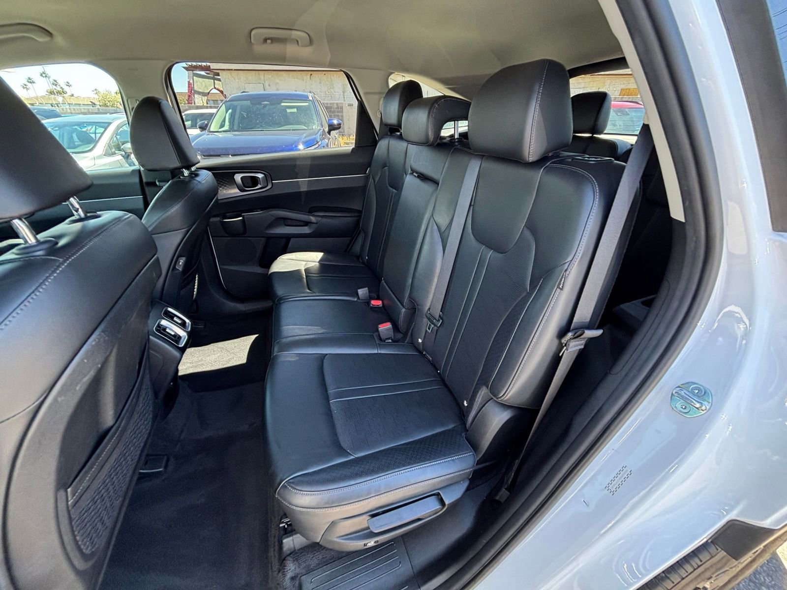 Thumbnail: 2024 Kia Sorento - 28