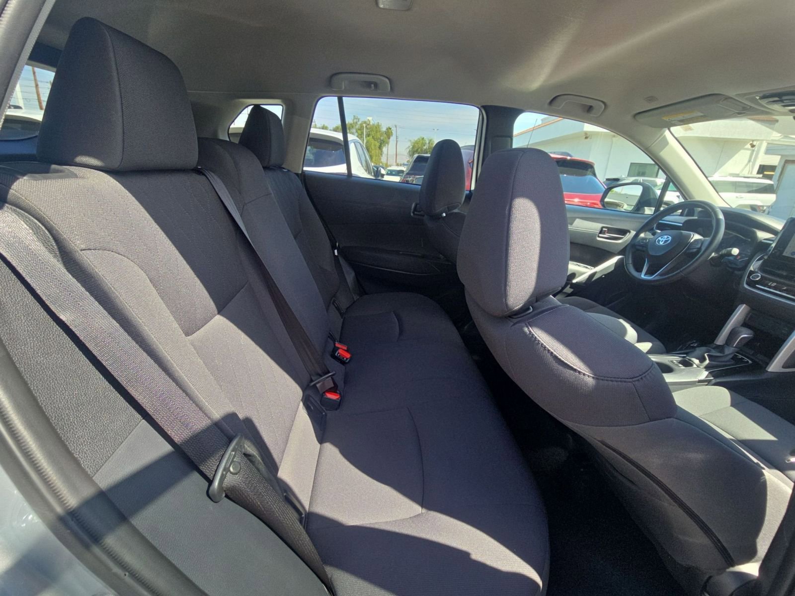 Thumbnail: 2025 Toyota Corolla Cross - 15