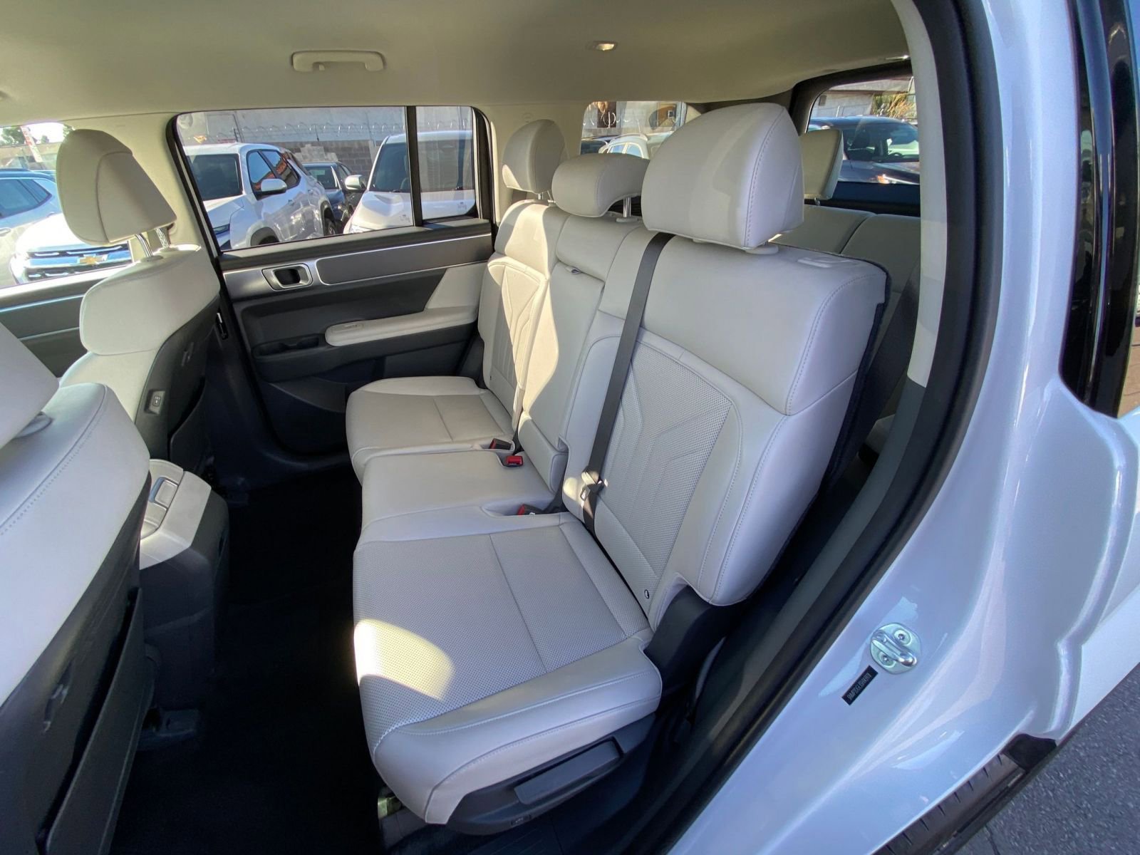 Thumbnail: 2025 Hyundai Santa Fe - 28