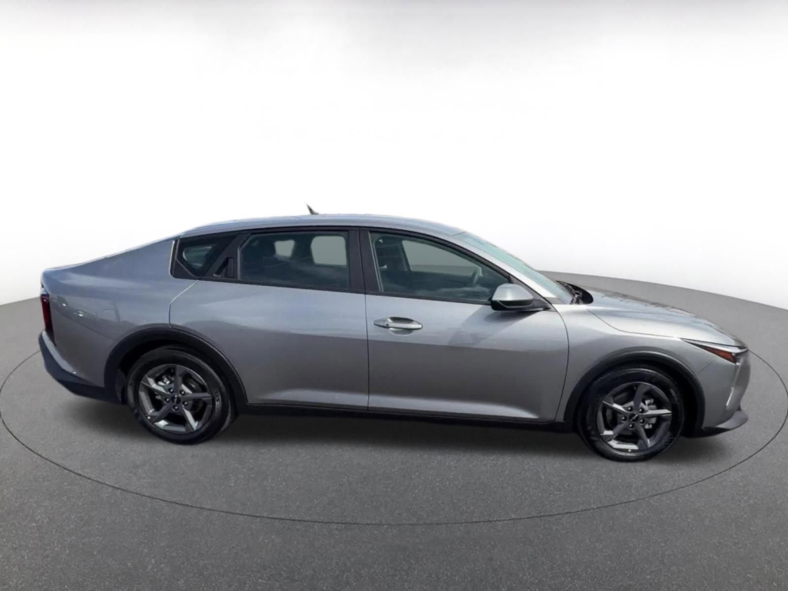 Thumbnail: 2025 Kia K4 - 16