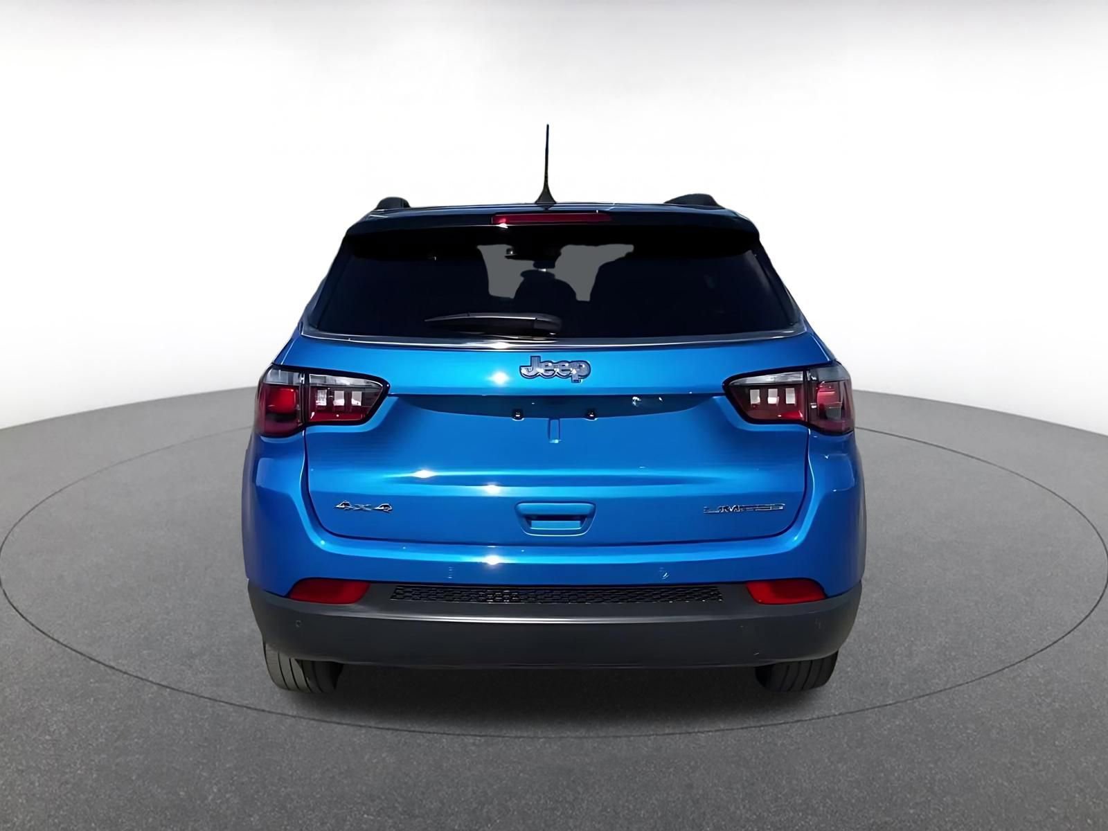 Thumbnail: 2025 Jeep Compass - 12