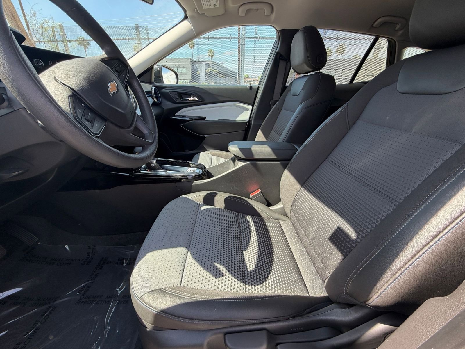 Thumbnail: 2025 Chevrolet Trax - 25