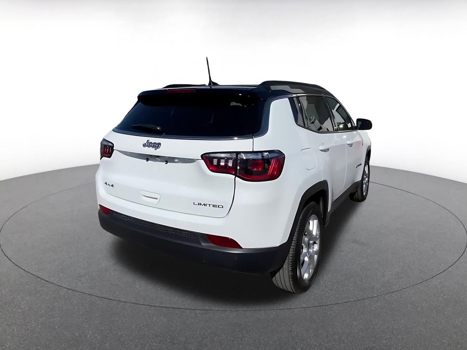 Thumbnail: 2025 Jeep Compass - 12