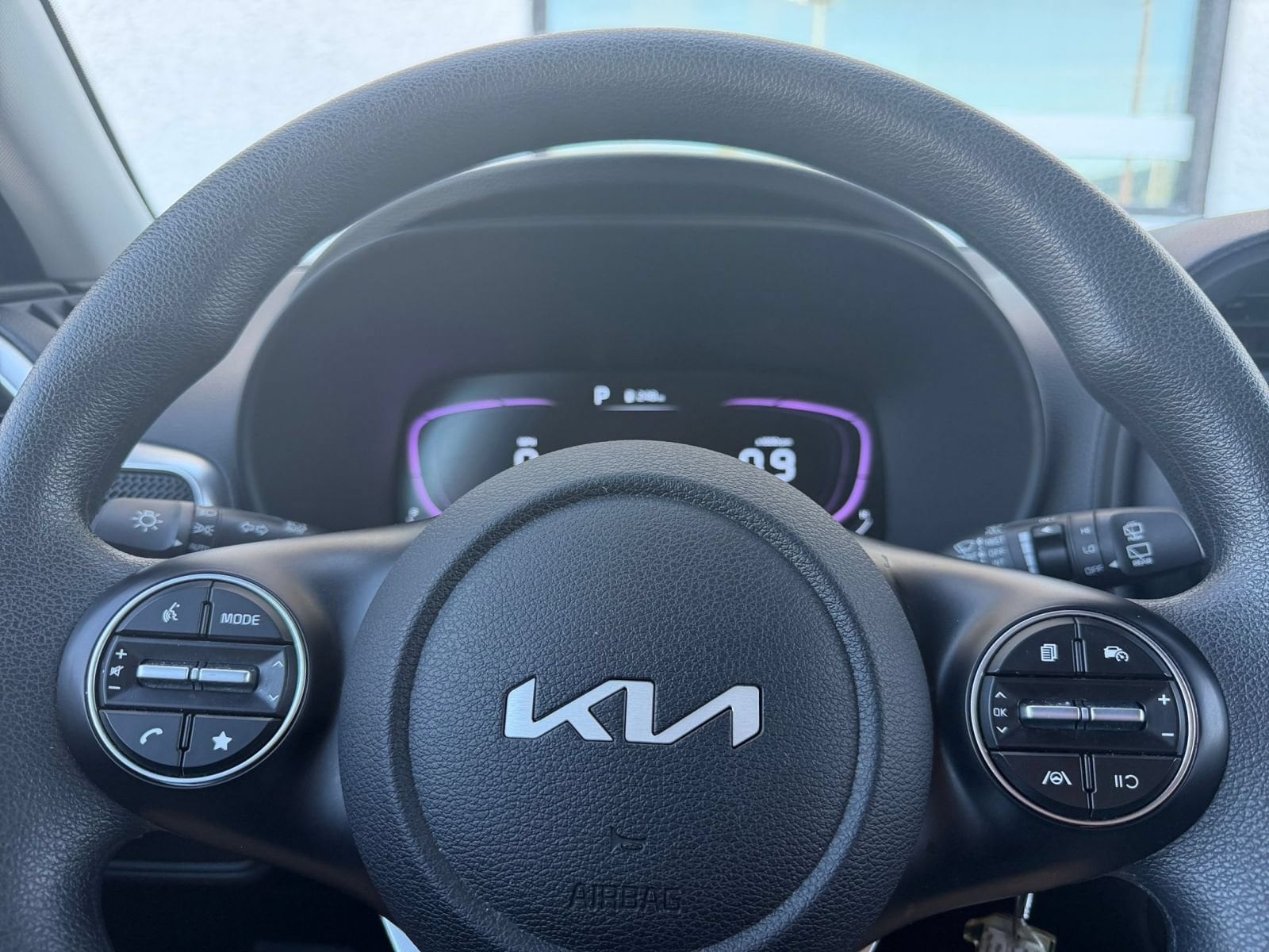 Thumbnail: 2025 Kia Soul - 25