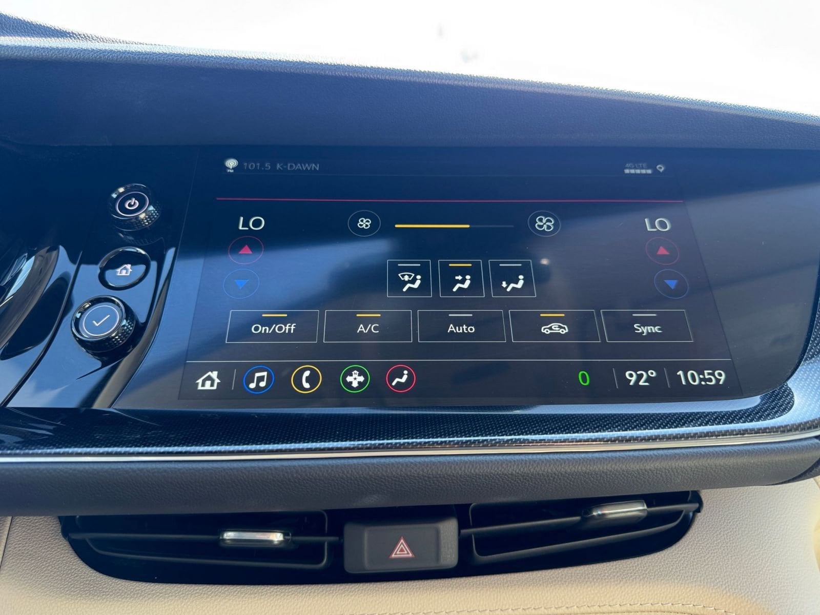 Thumbnail: 2023 Buick Envision - 21