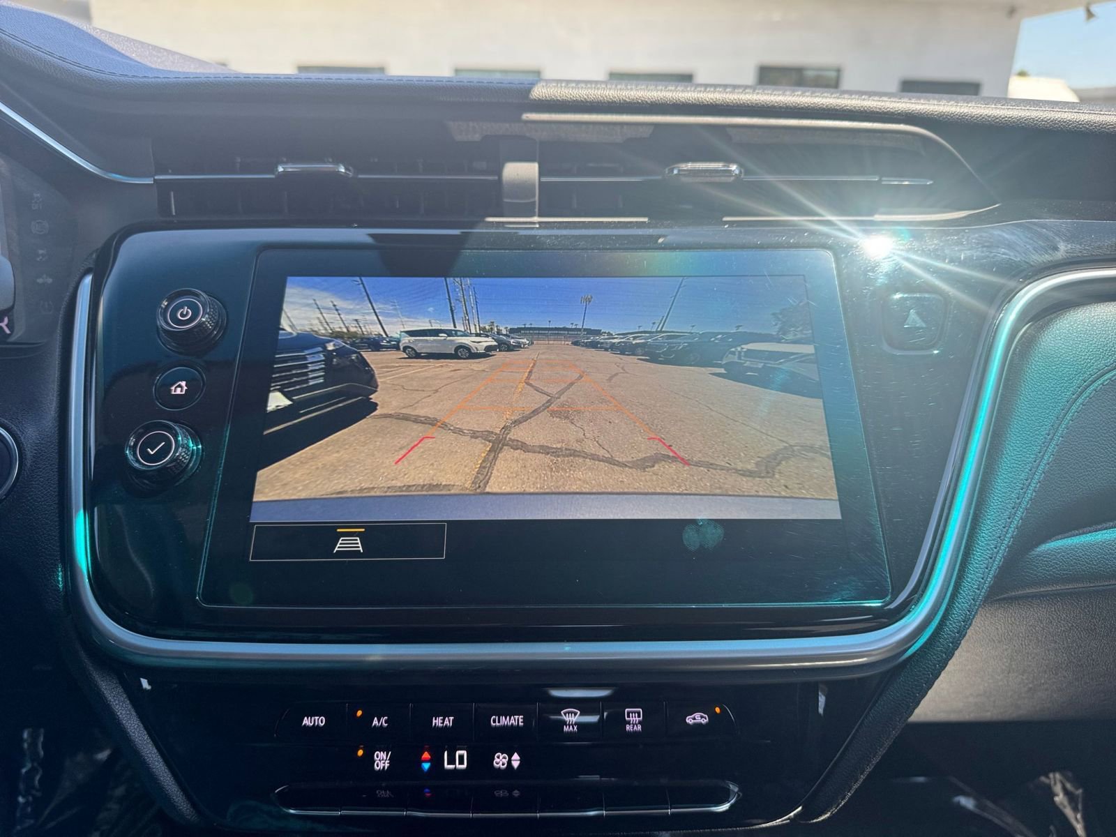 Thumbnail: 2023 Chevrolet Bolt EV - 17