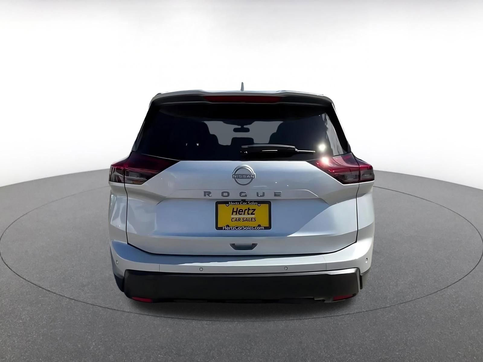 Thumbnail: 2025 Nissan Rogue - 15