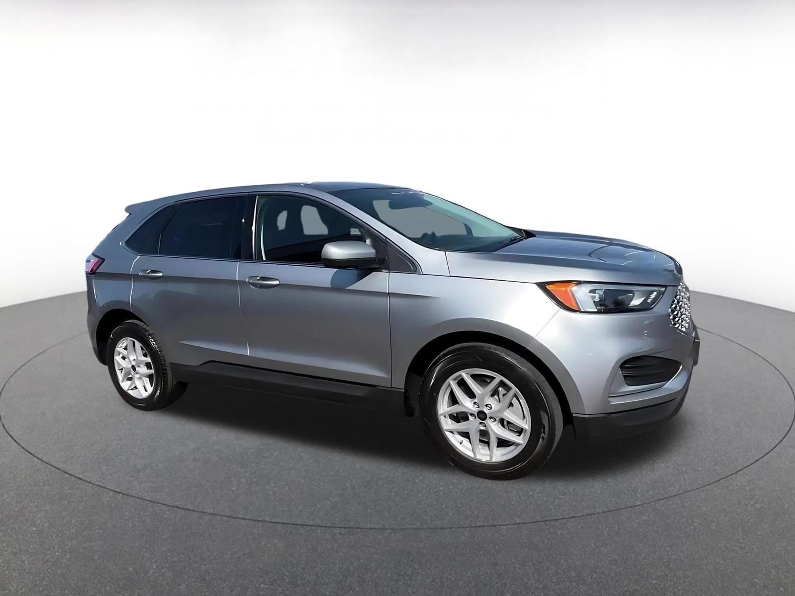 Thumbnail: 2024 Ford Edge - 2