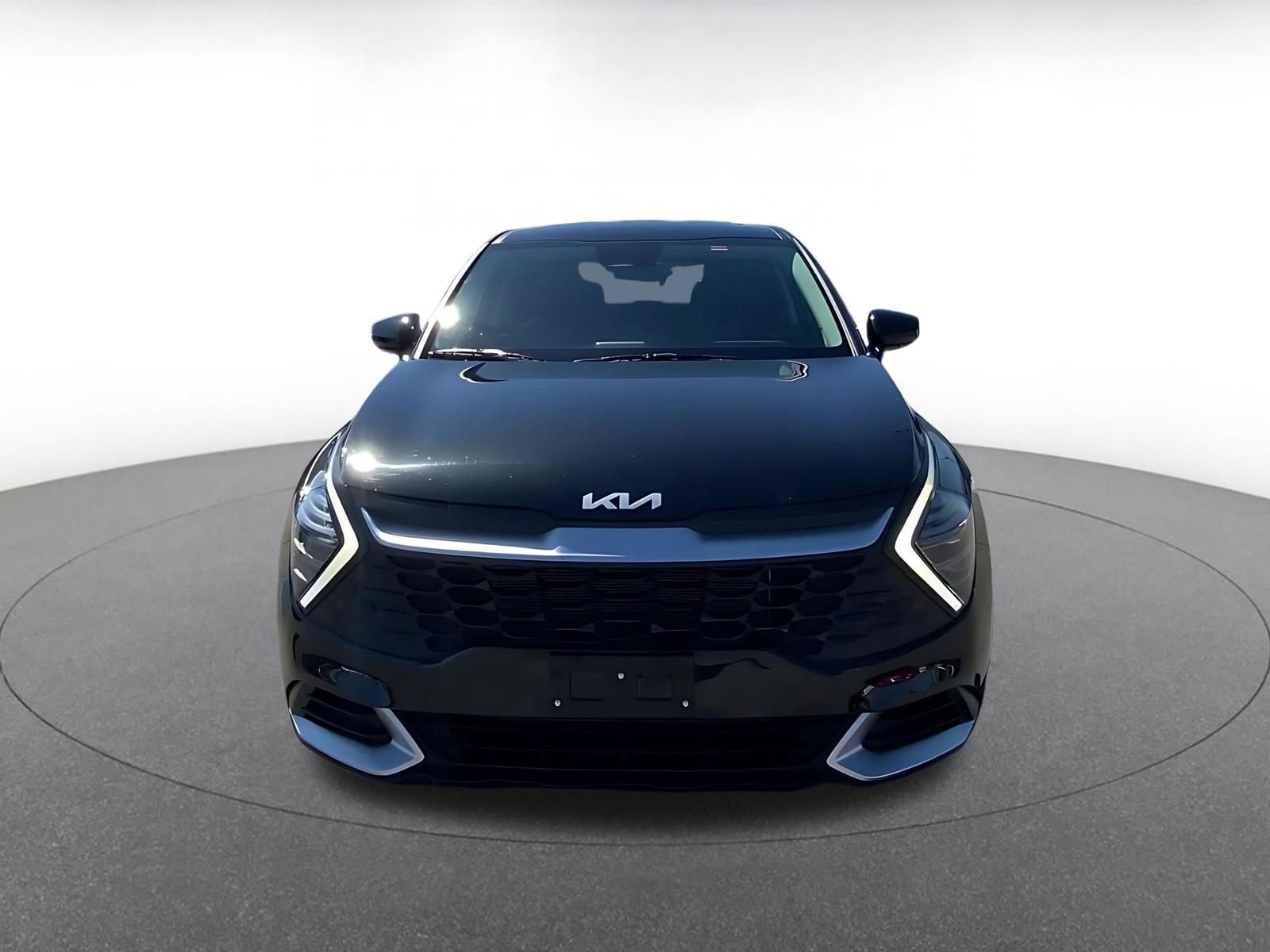 Thumbnail: 2025 Kia Sportage - 4