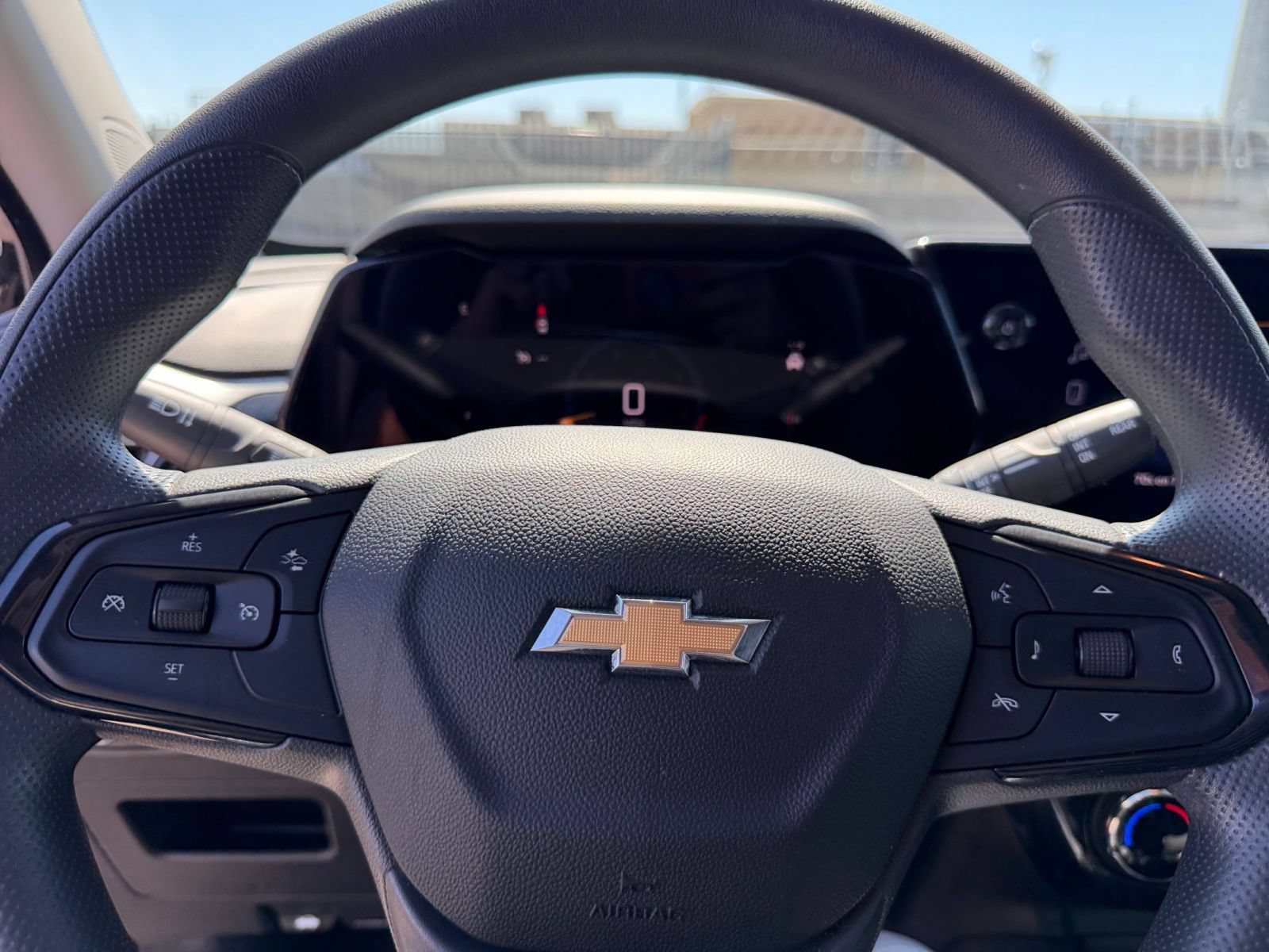 Thumbnail: 2025 Chevrolet TrailBlazer - 27