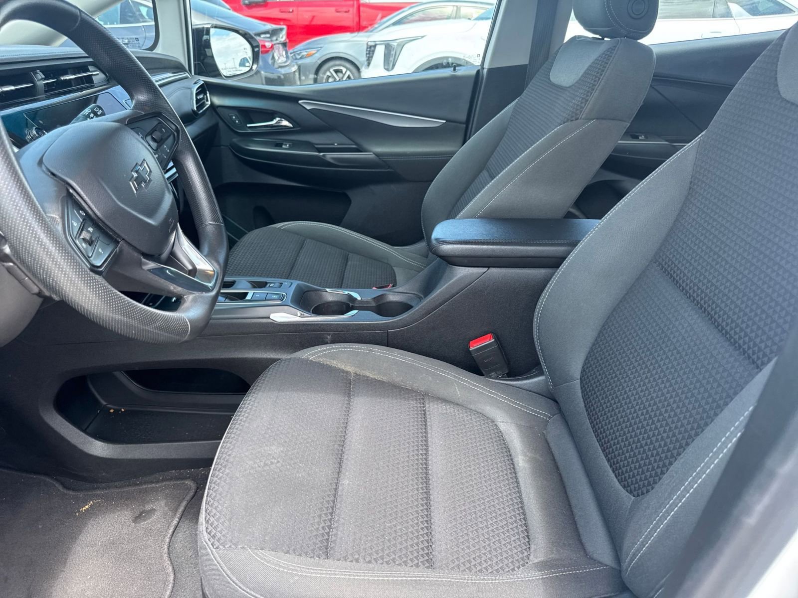 Thumbnail: 2023 Chevrolet Bolt EV - 8