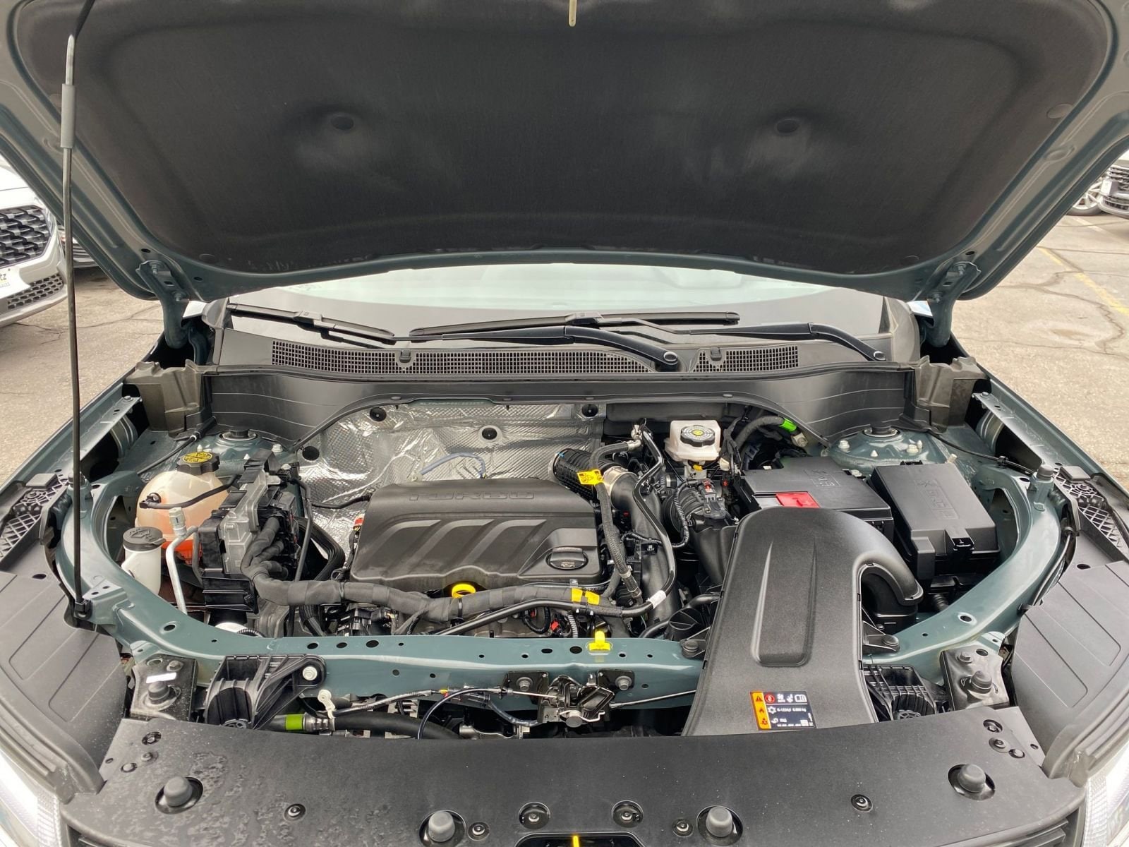 Thumbnail: 2025 Chevrolet Trax - 32