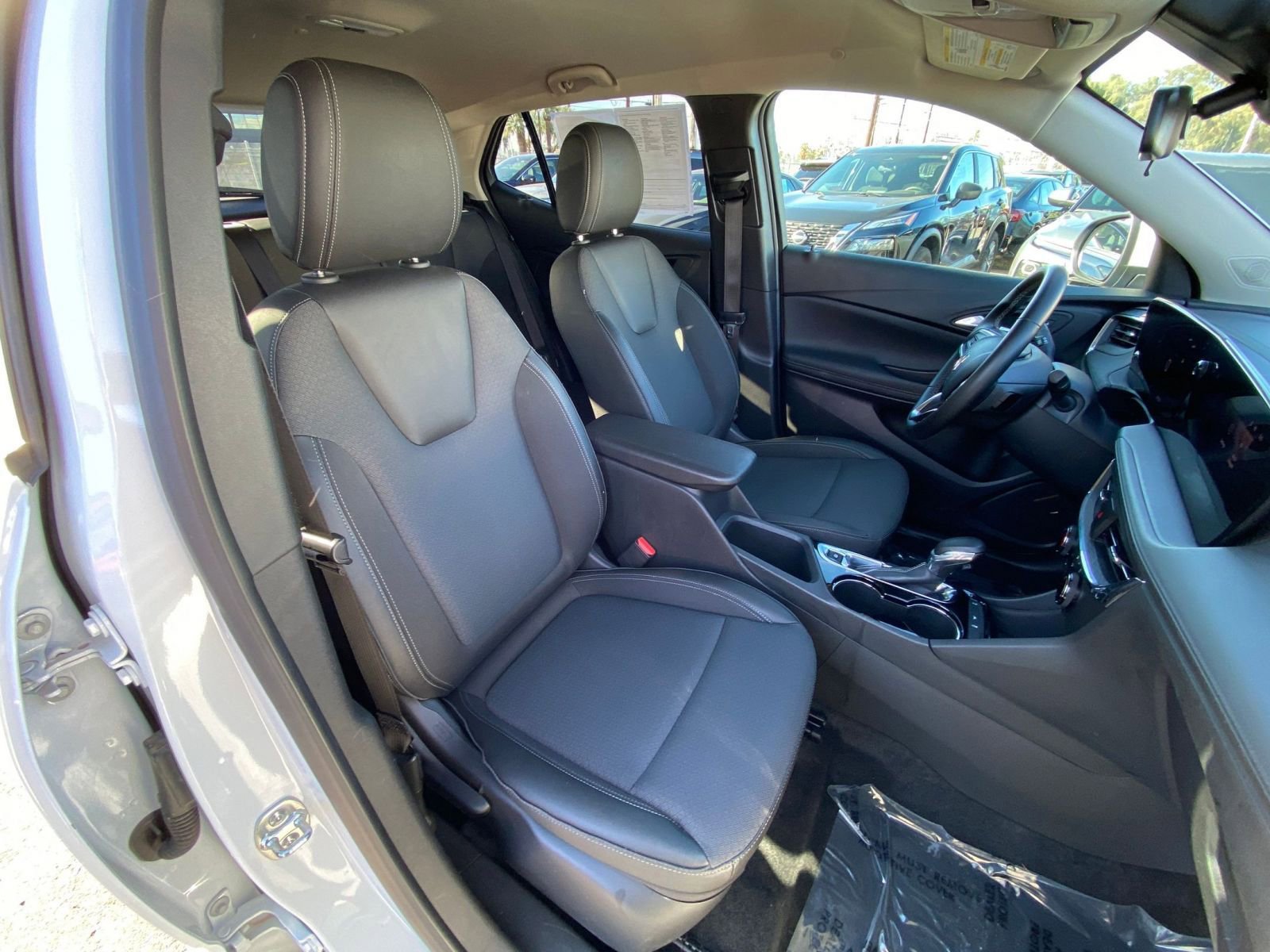 Thumbnail: 2025 Buick Encore GX - 35