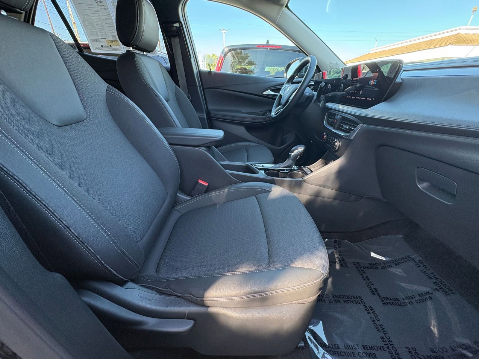 Thumbnail: 2025 Buick Encore GX - 25