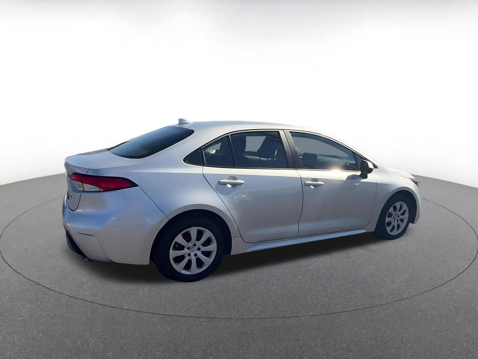 Thumbnail: 2025 Toyota Corolla - 15