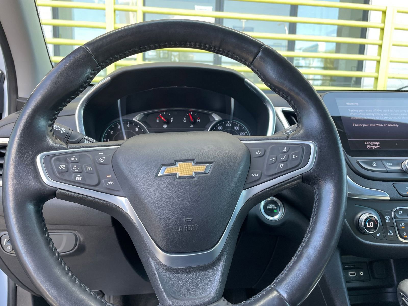 Thumbnail: 2022 Chevrolet Equinox - 28
