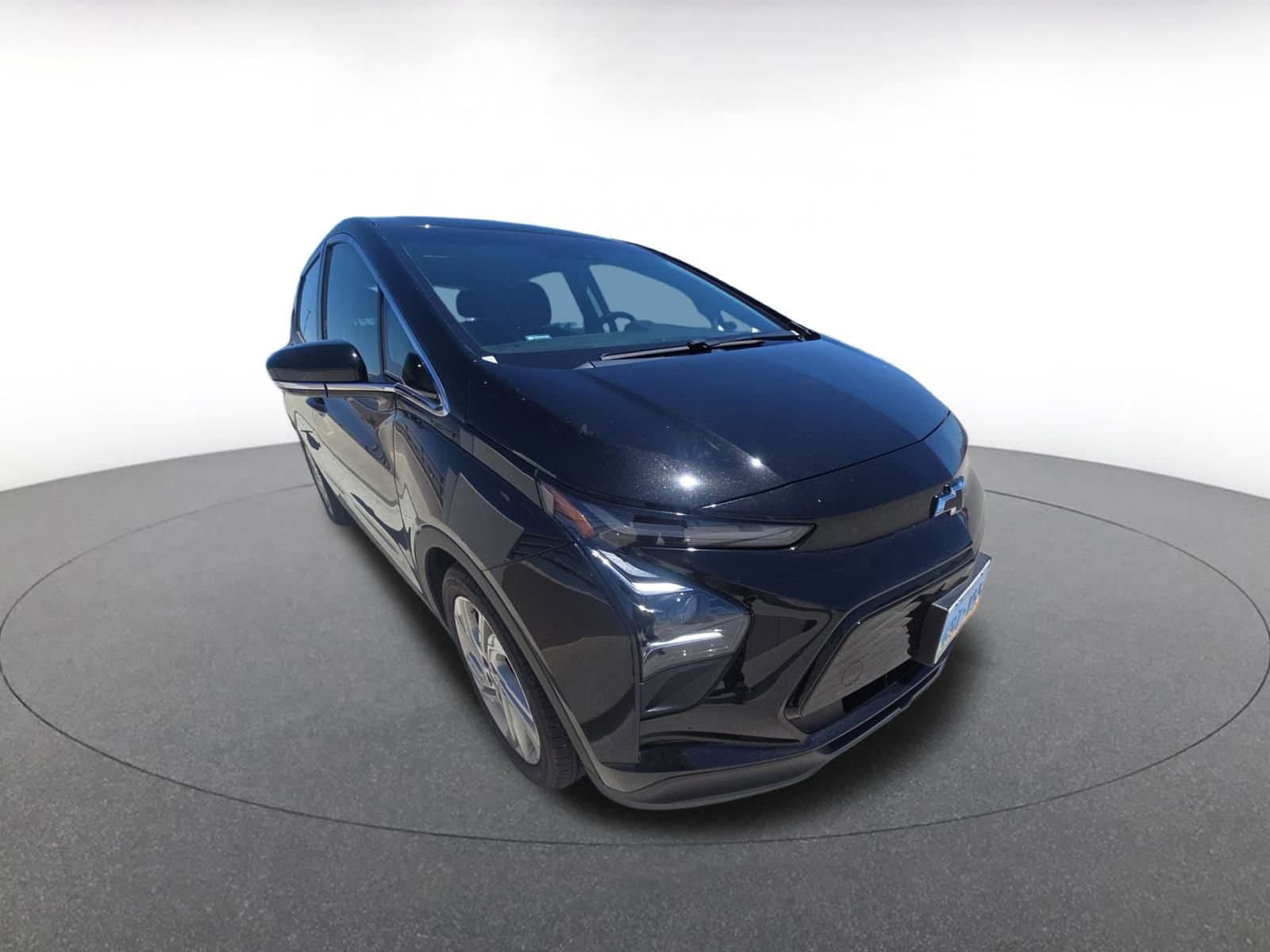 Thumbnail: 2023 Chevrolet Bolt EV - 1