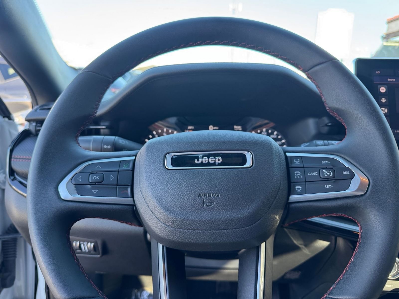 Thumbnail: 2025 Jeep Compass - 25