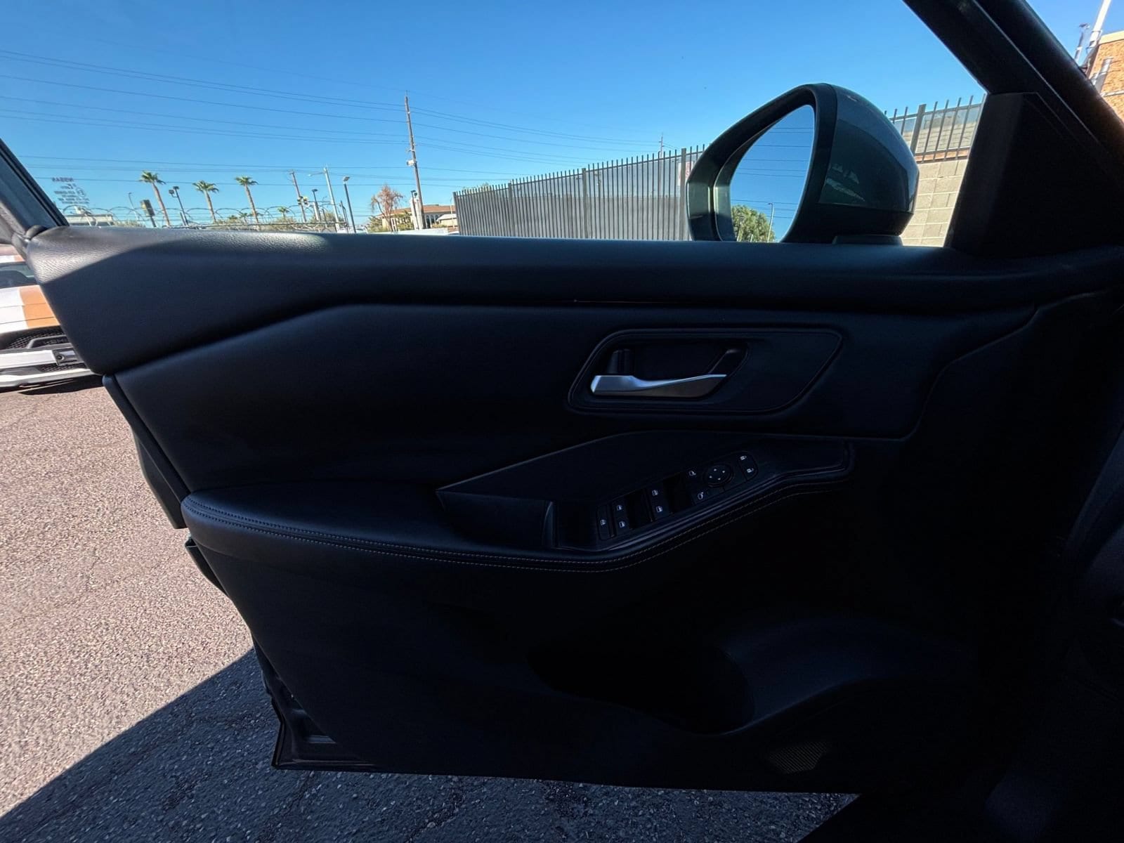 Thumbnail: 2025 Nissan Rogue - 18