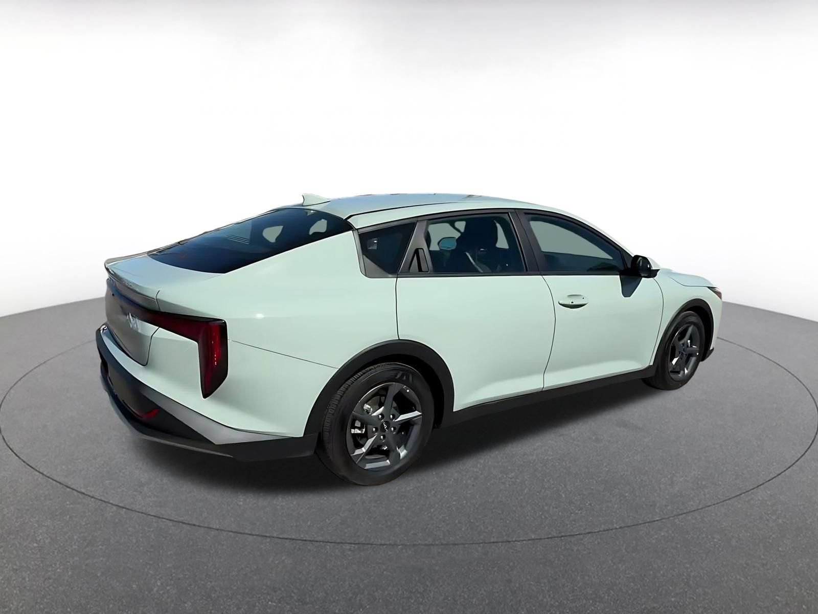 Thumbnail: 2026 Kia K4 - 14