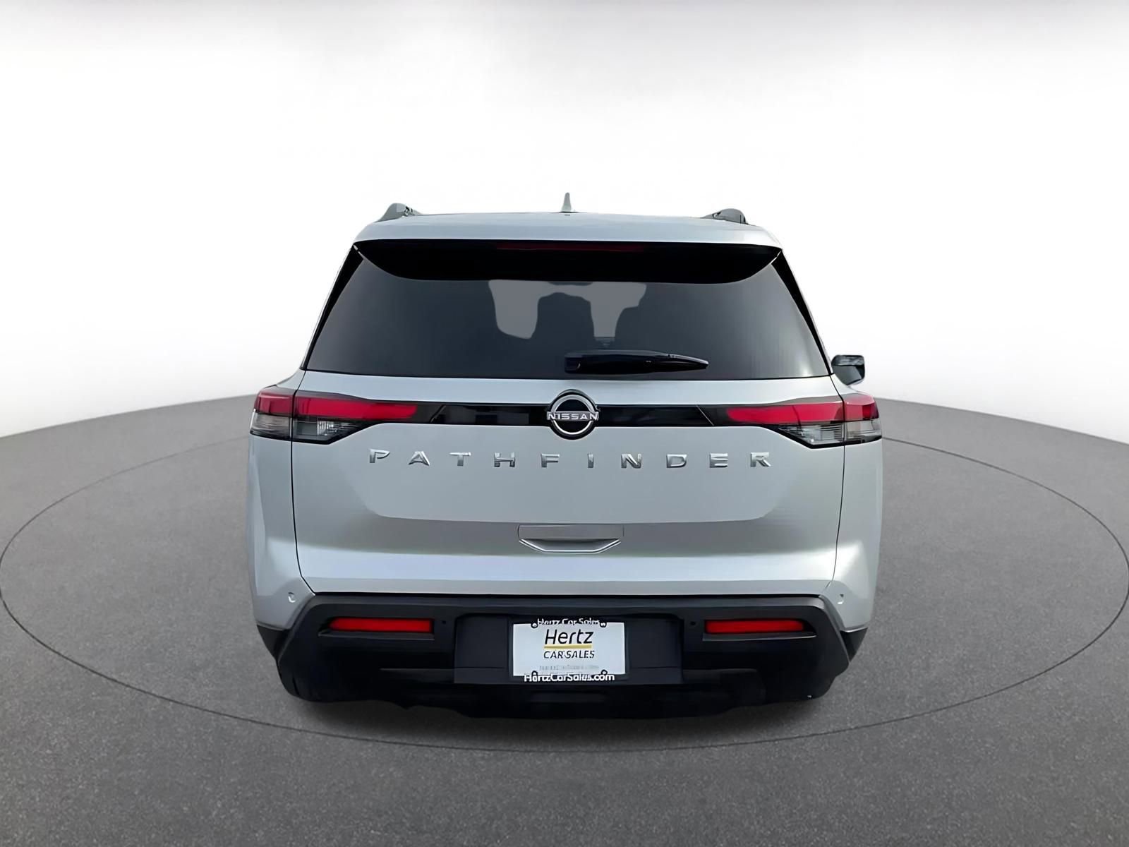 Thumbnail: 2025 Nissan Pathfinder - 12