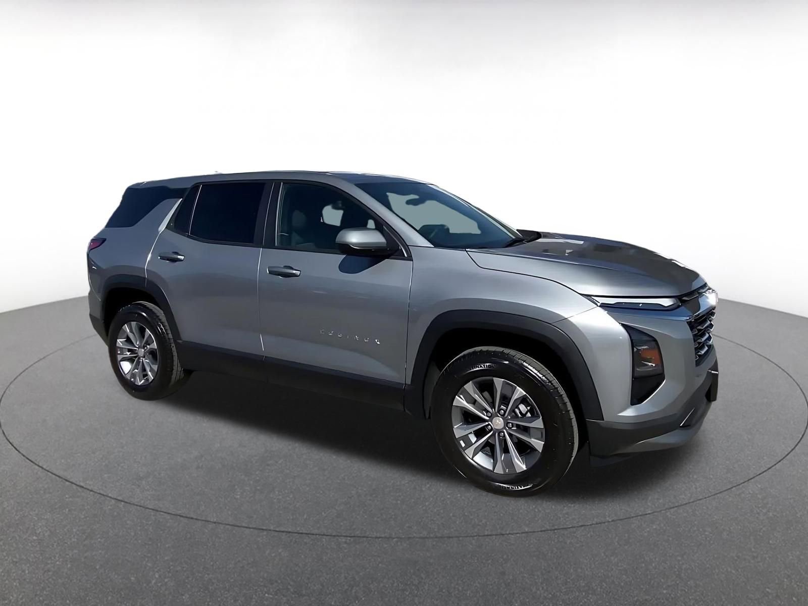 Thumbnail: 2025 Chevrolet Equinox - 2